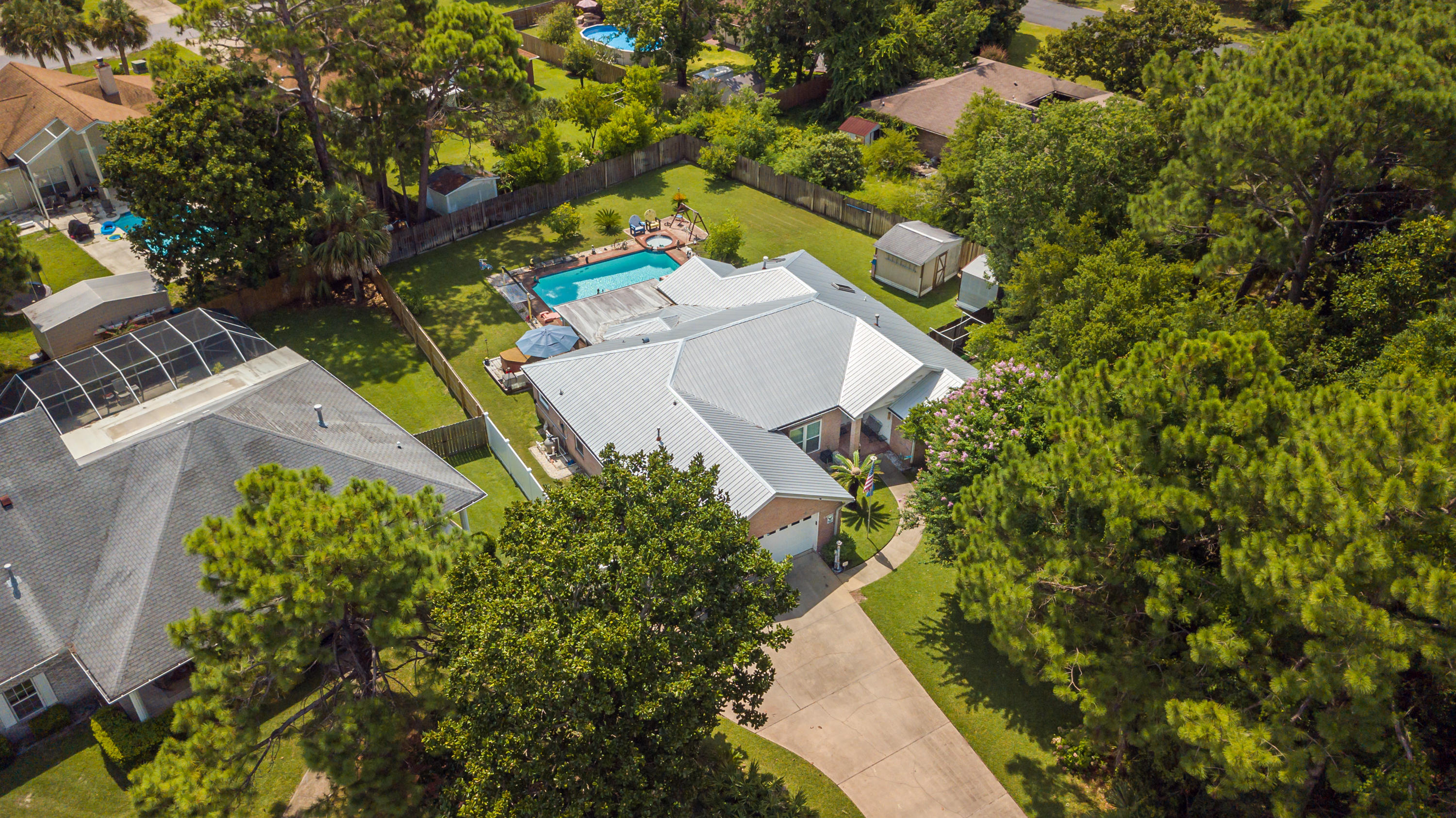 NORWICH VILLAGE - Residential