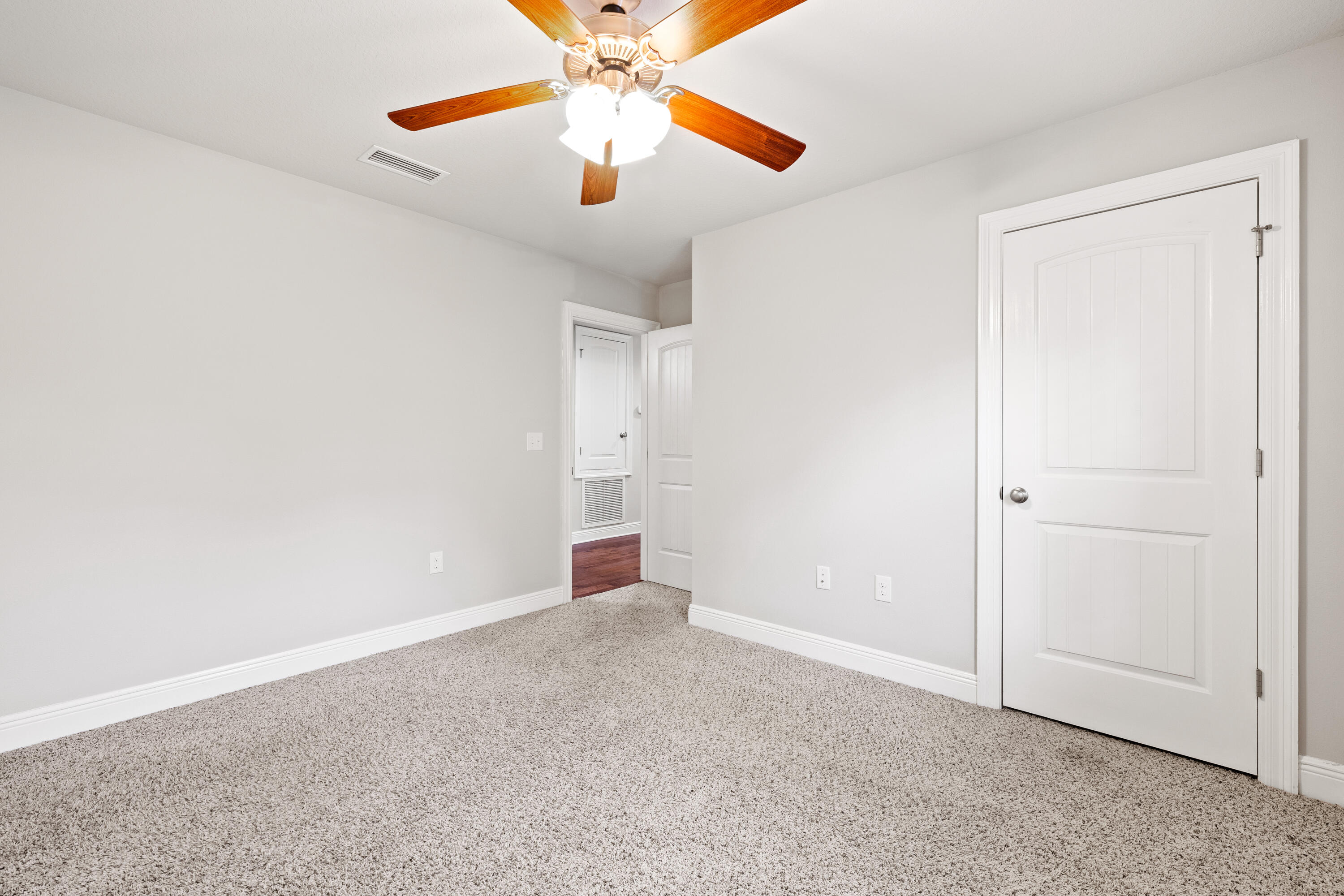 CYPRESS BREEZE PLANTATION - Residential