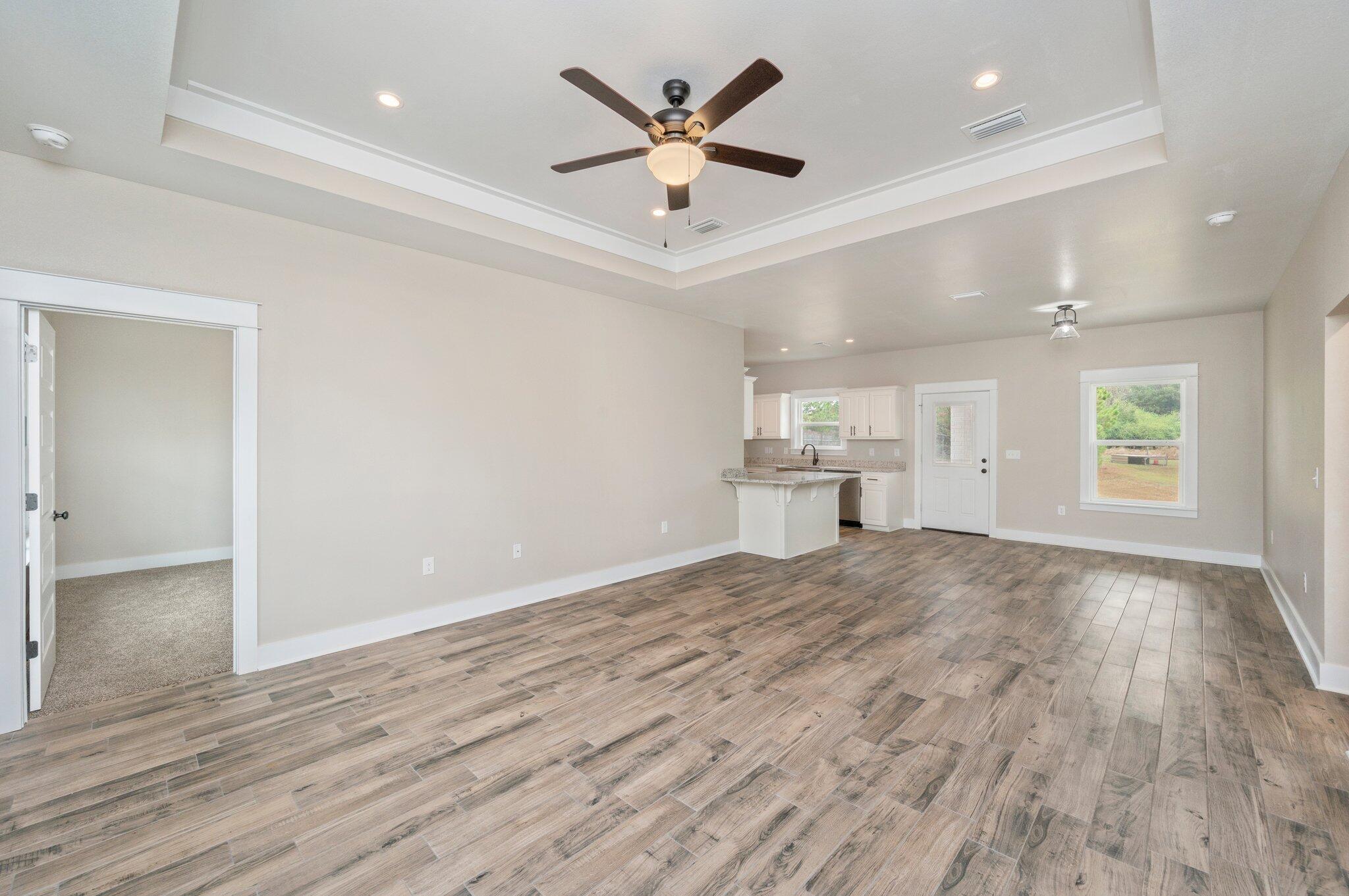 HUNTERS CREEK - Residential