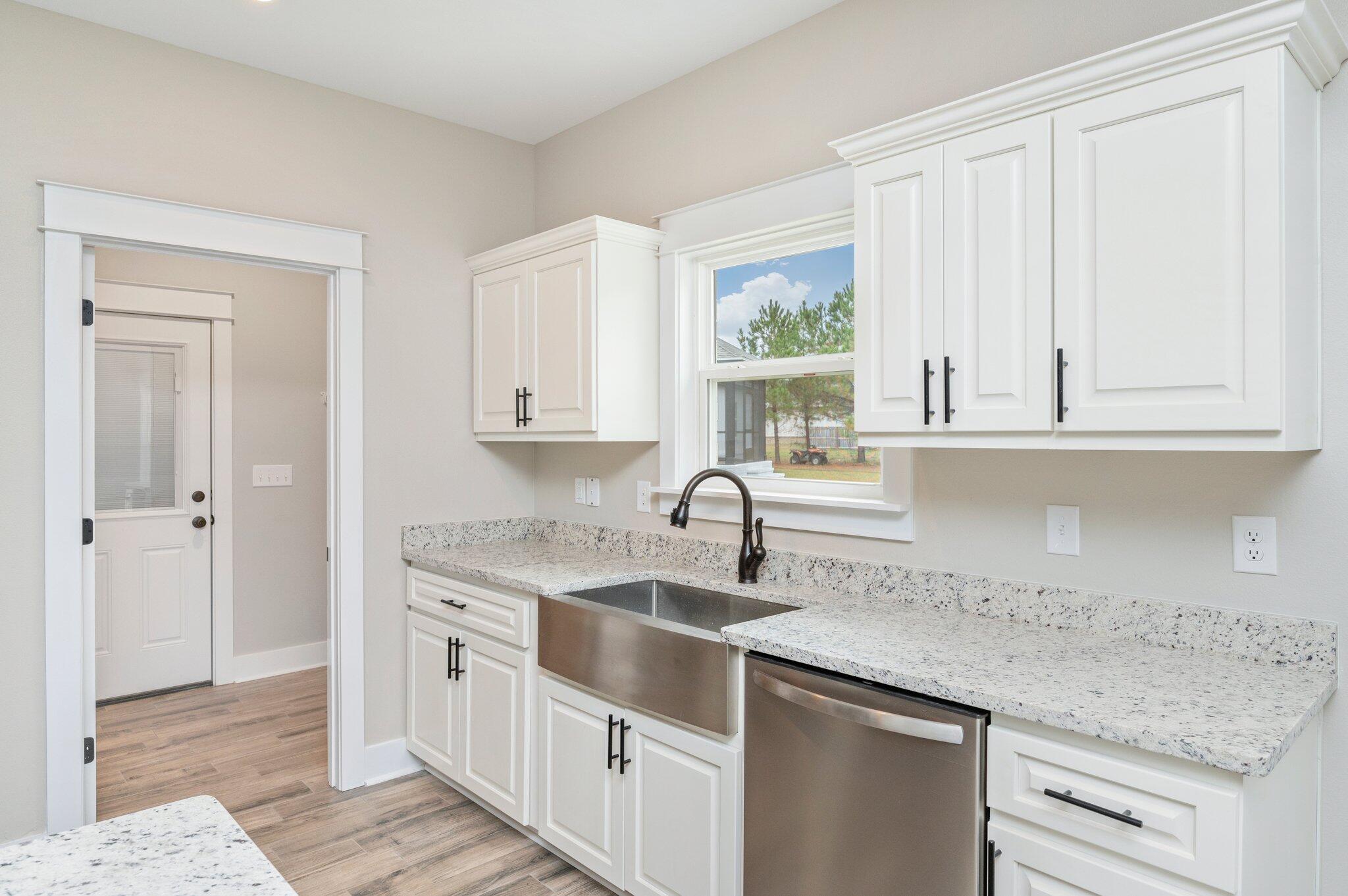 HUNTERS CREEK - Residential