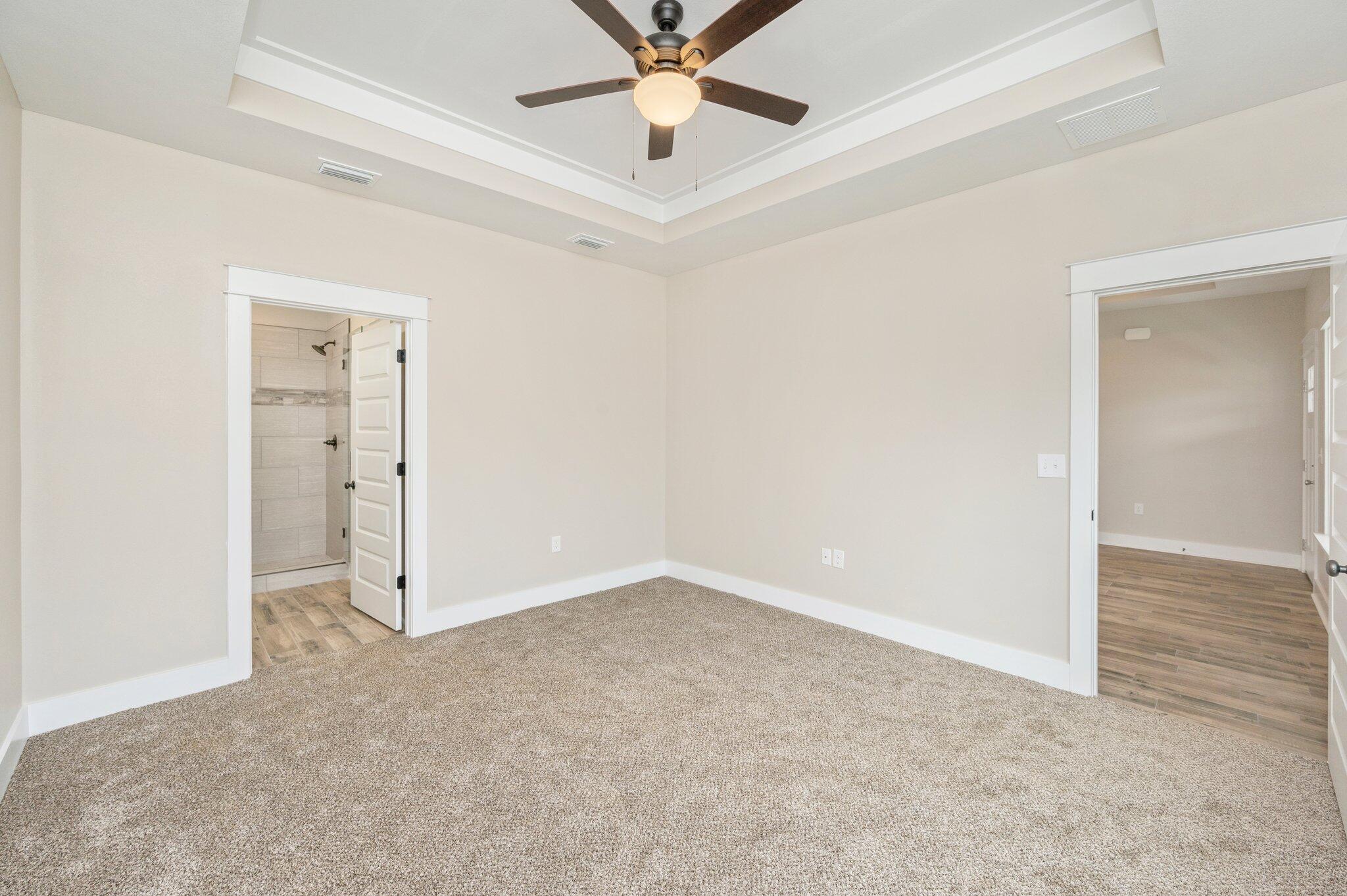 HUNTERS CREEK - Residential