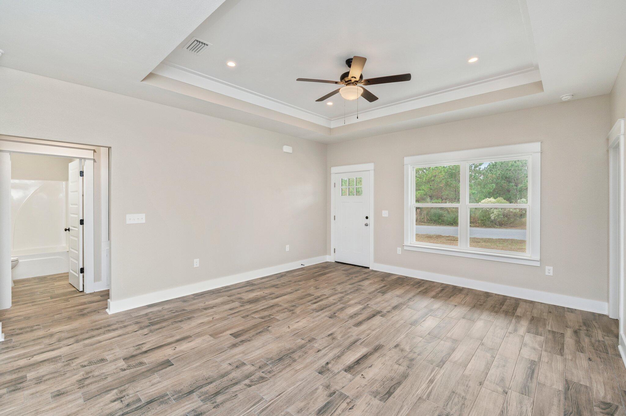 HUNTERS CREEK - Residential