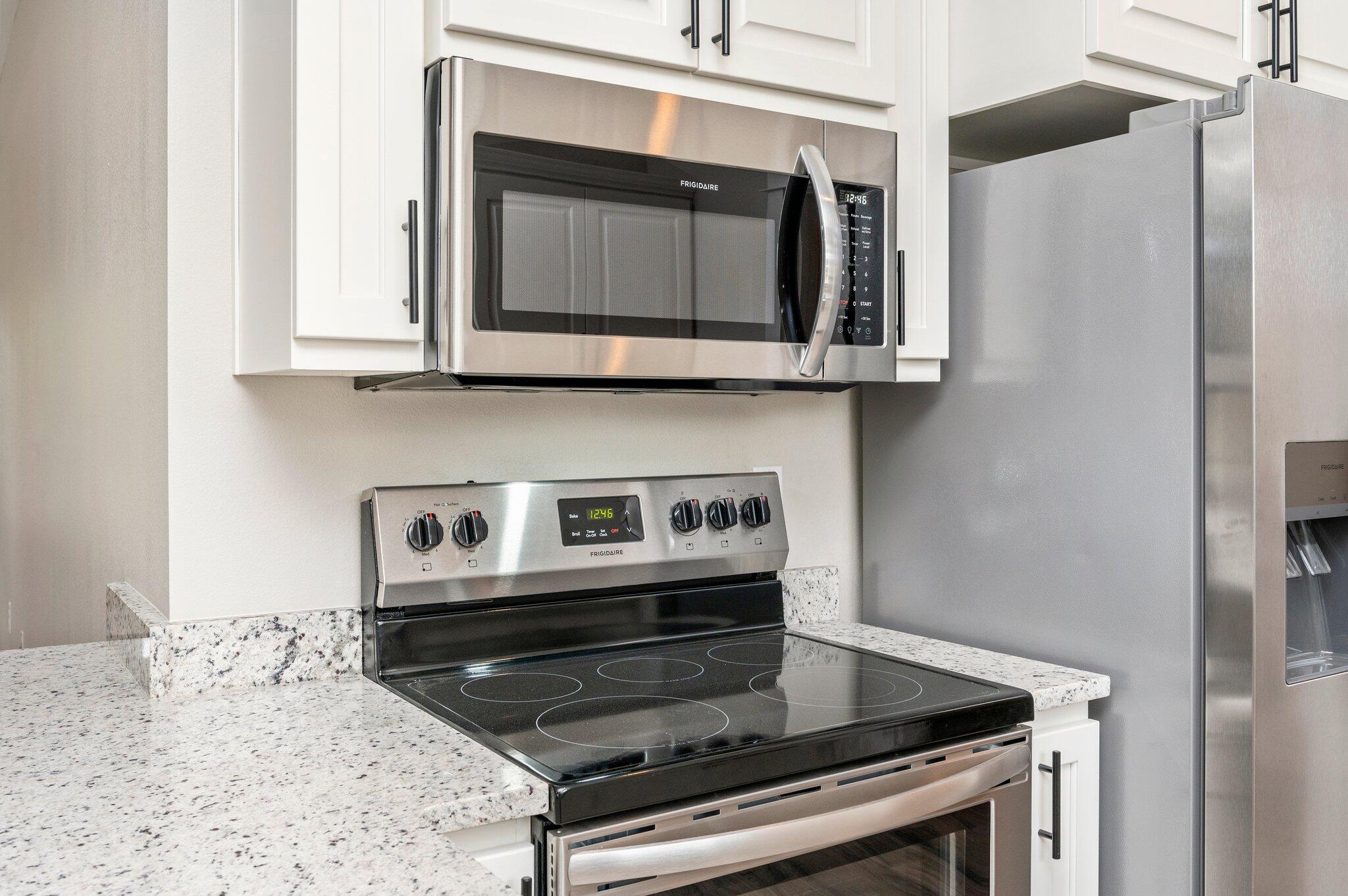 HUNTERS CREEK - Residential