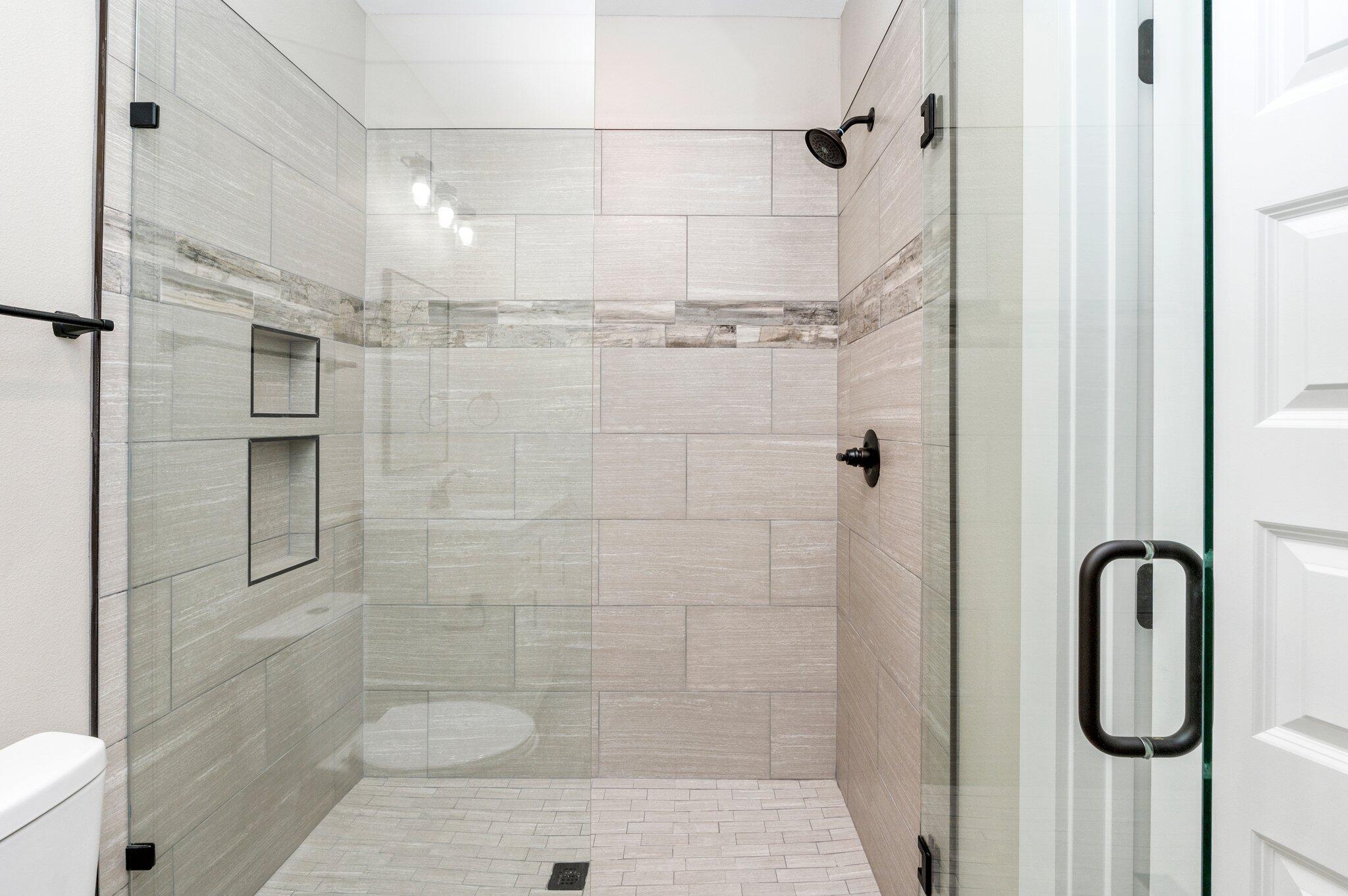 HUNTERS CREEK - Residential