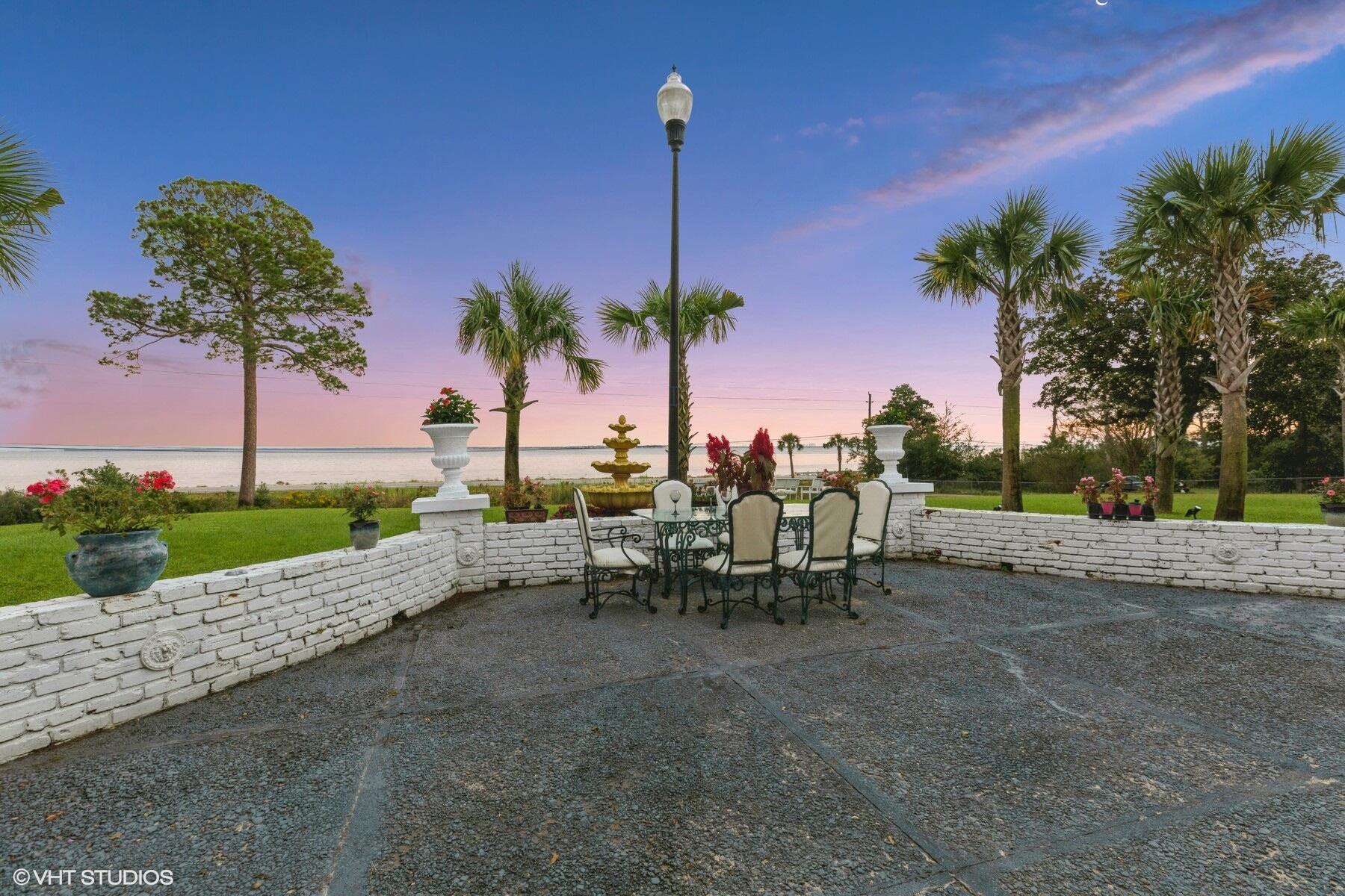 Choctaw Beach - Residential