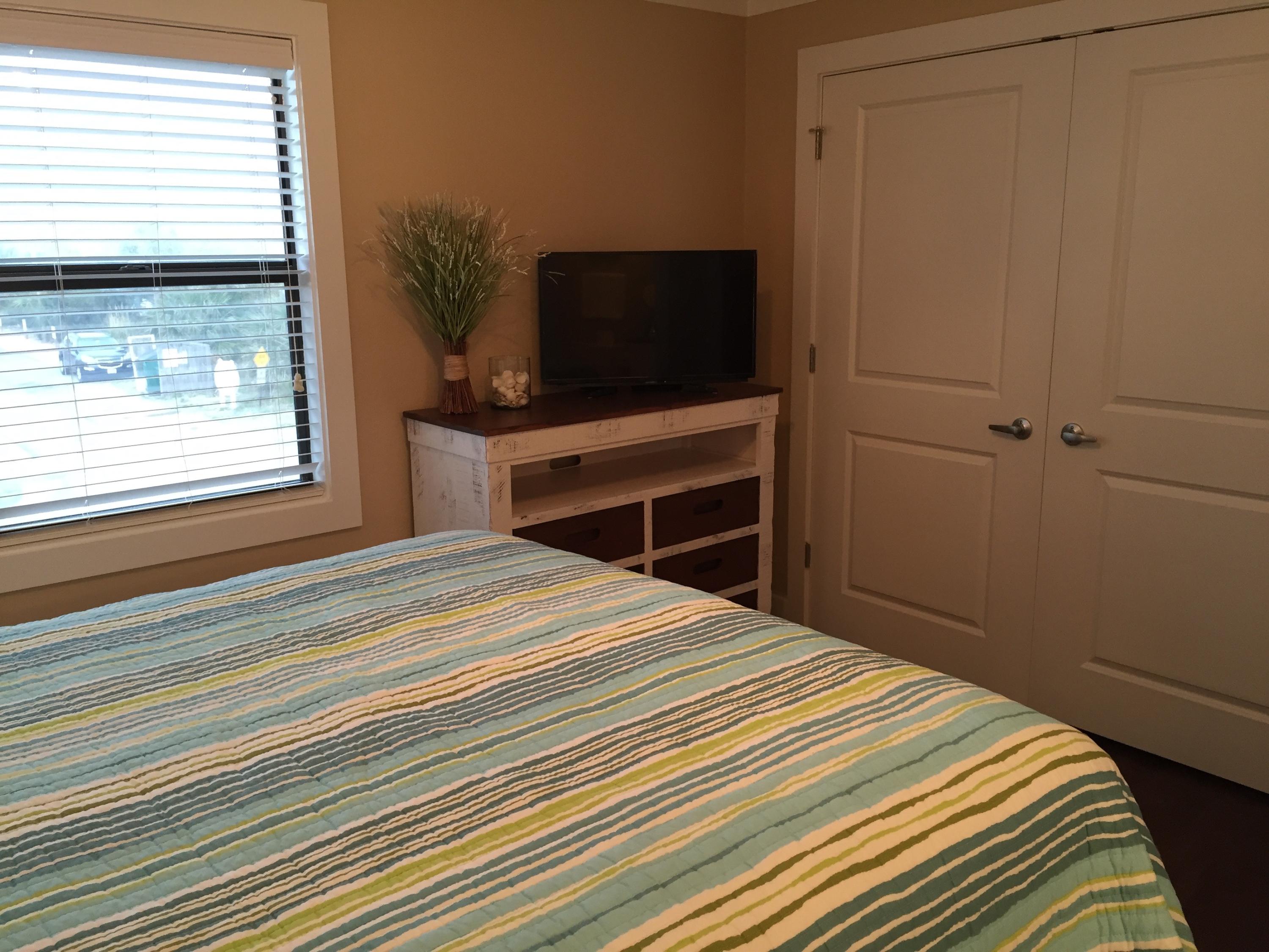 SUMMER HAVEN SOUTH T/H - Residential