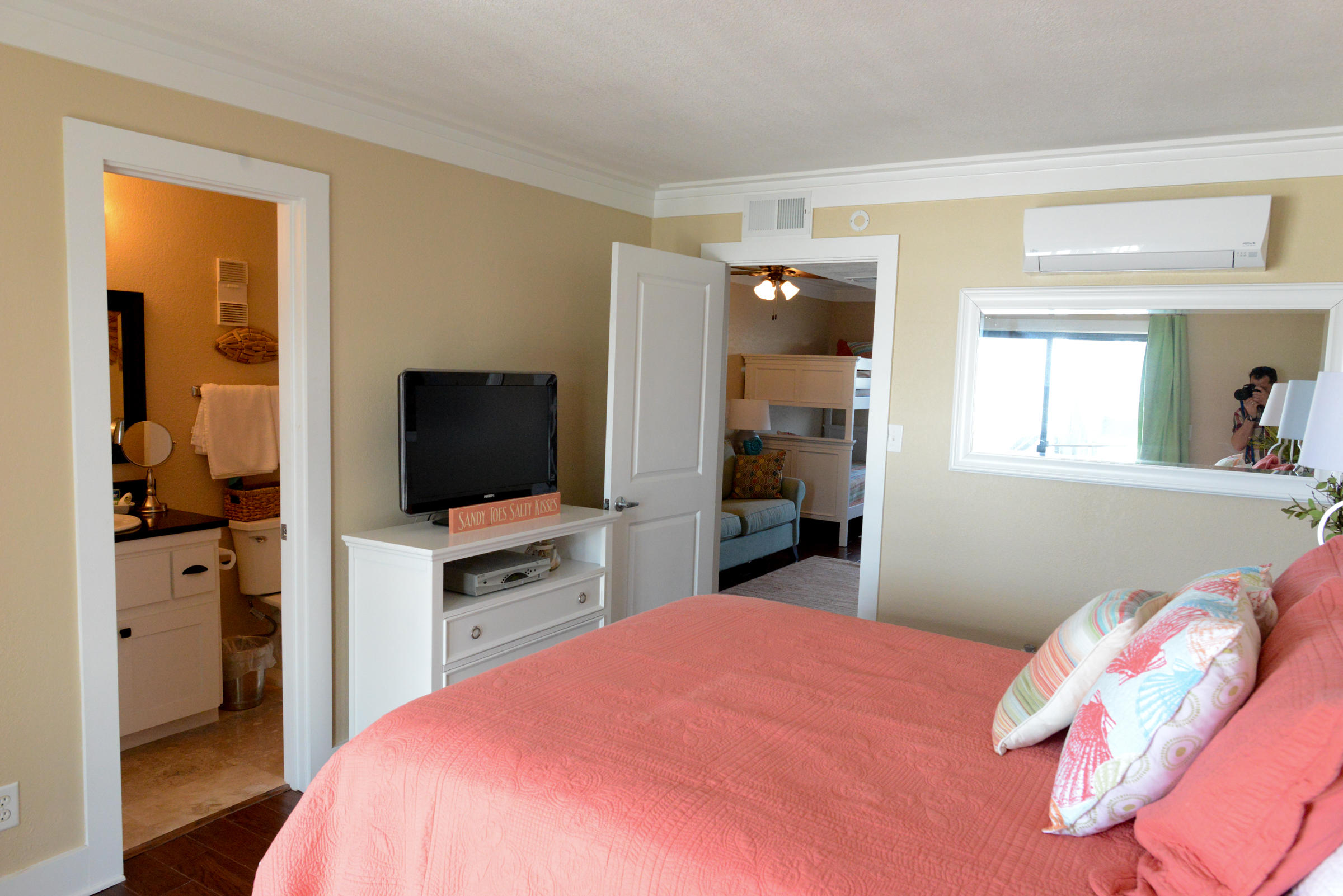 SUMMER HAVEN SOUTH T/H - Residential