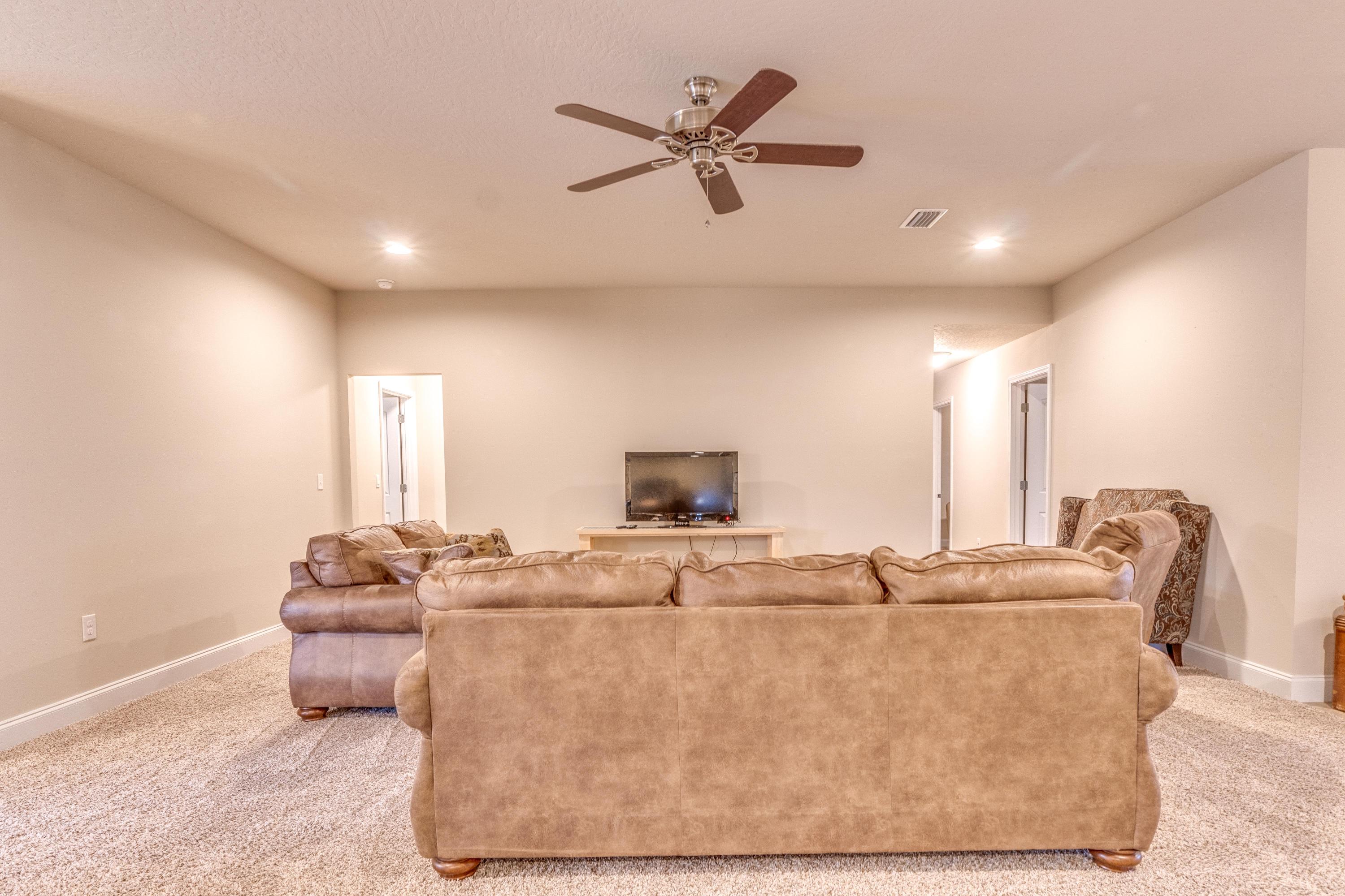 CHANAN ESTATES 1ST ADDN - Residential