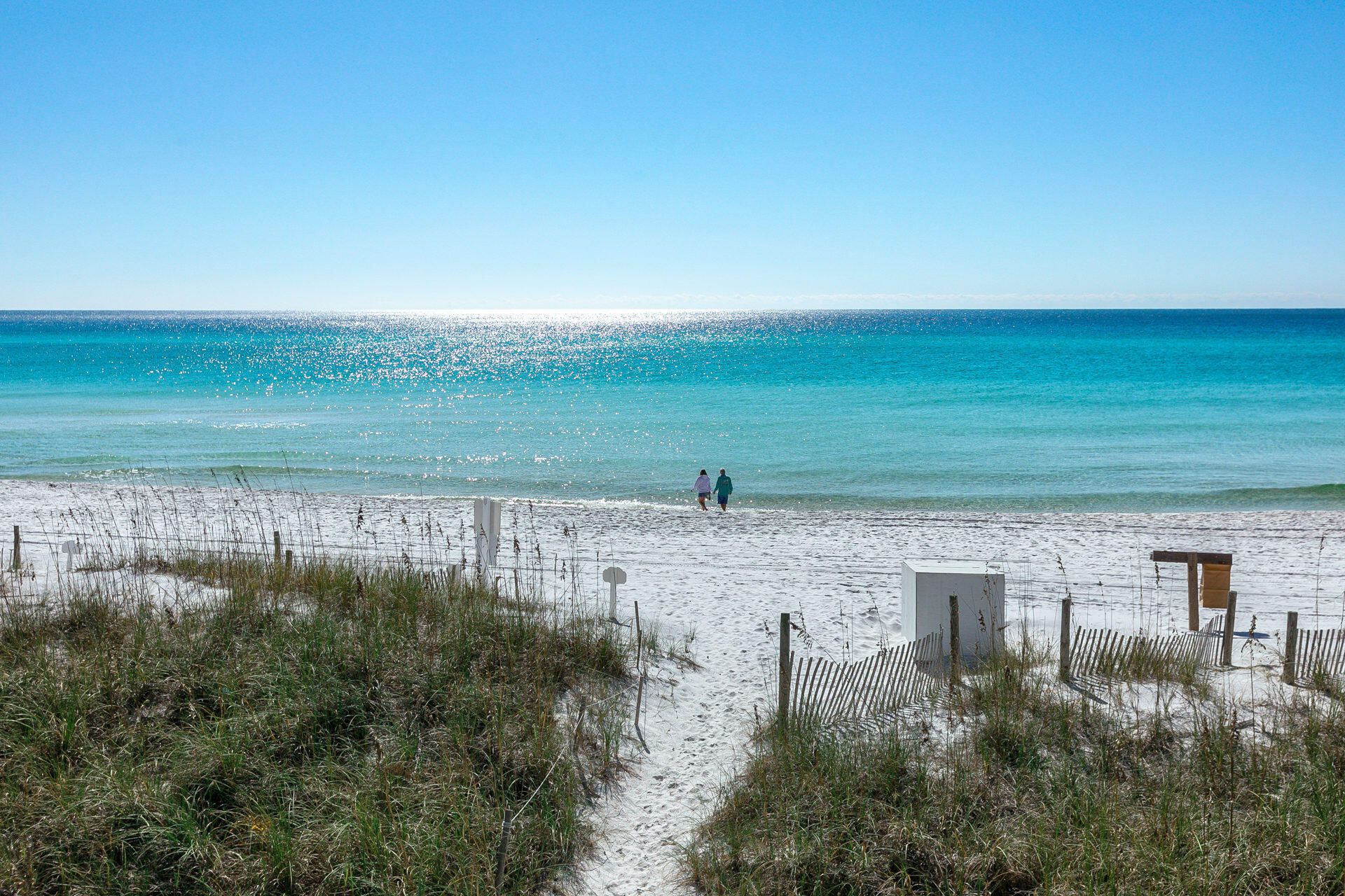 SUNRISE BEACH - Residential