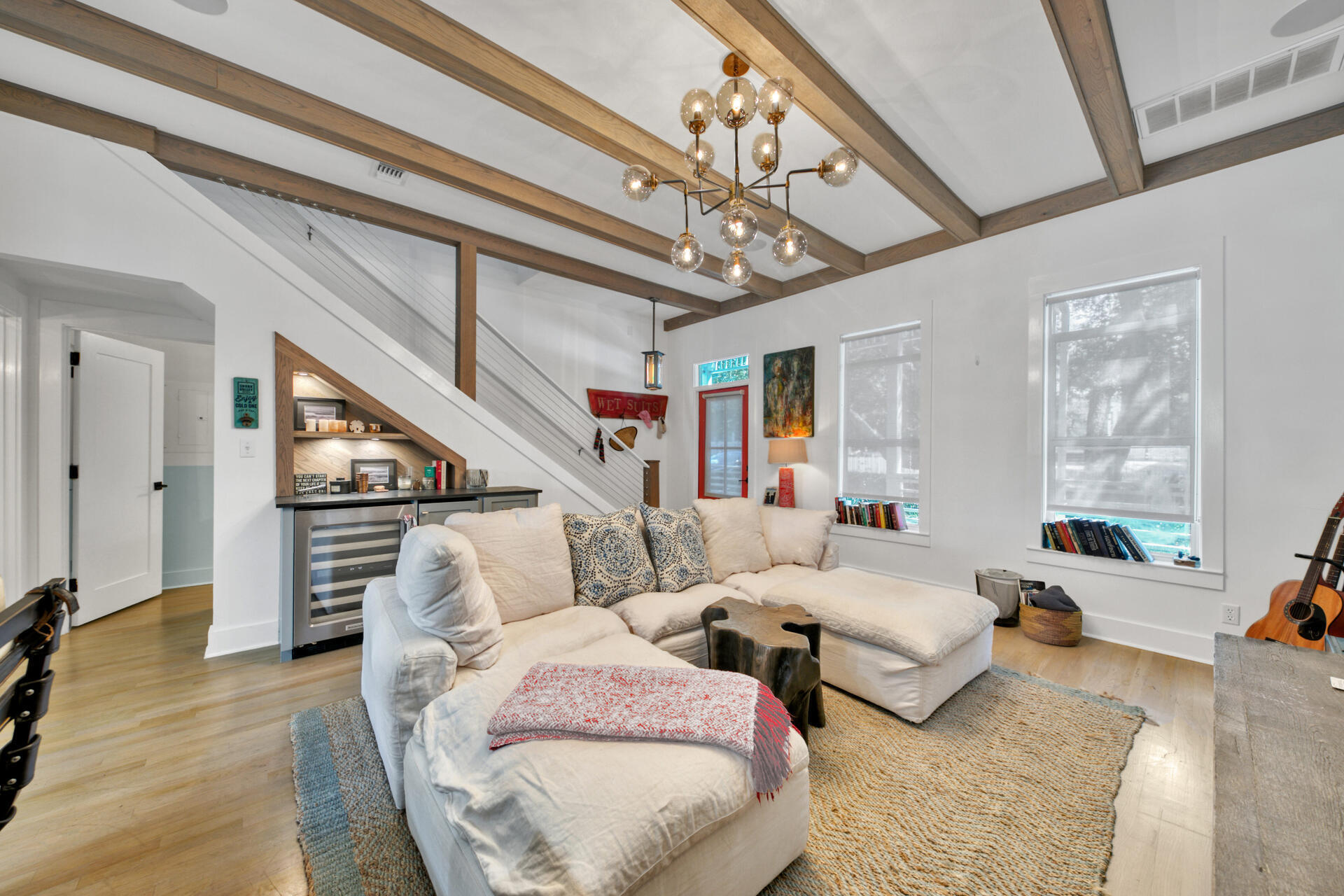 SUNRISE BEACH - Residential