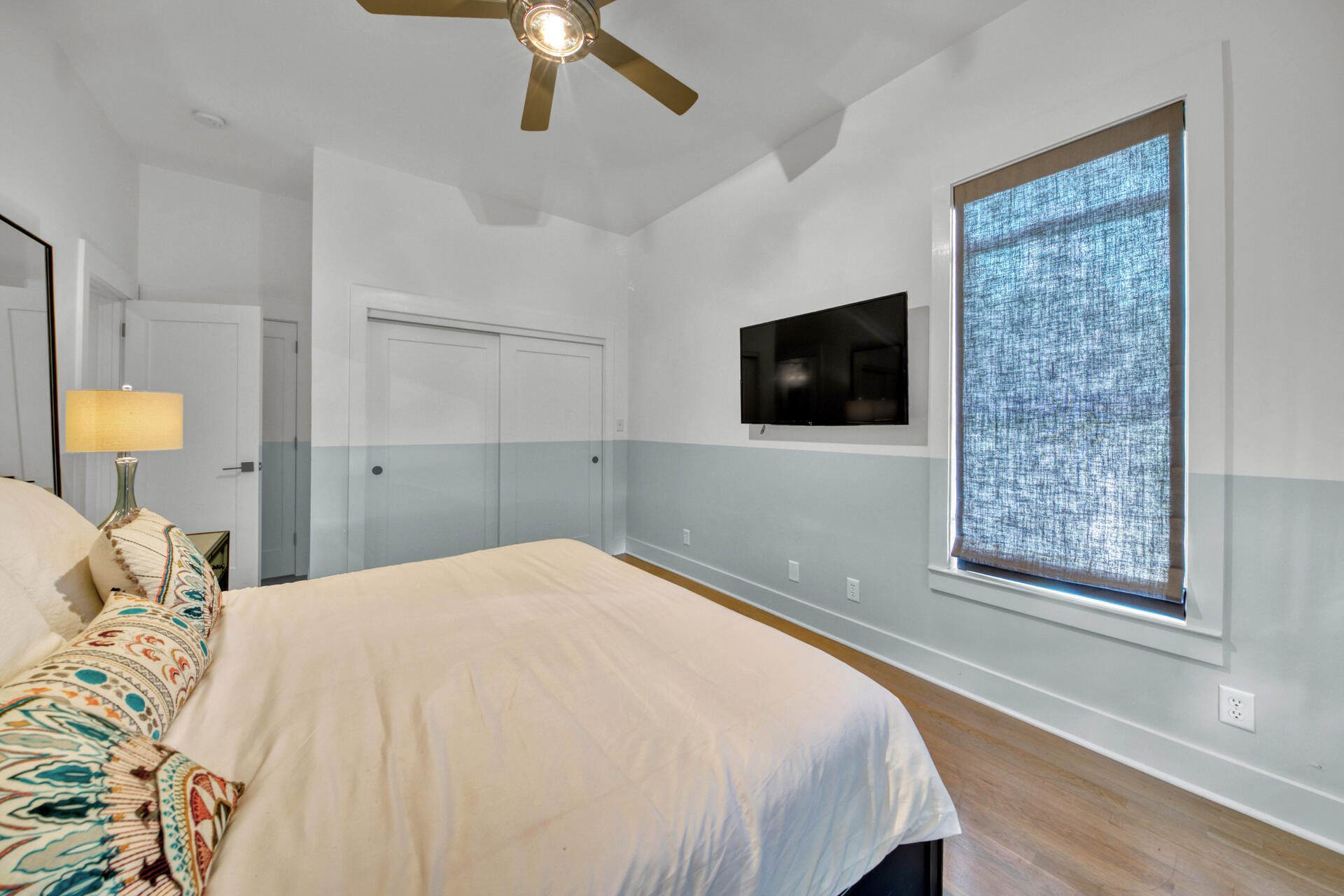 SUNRISE BEACH - Residential