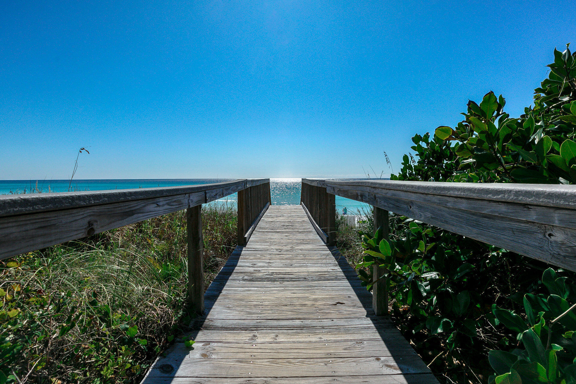 SUNRISE BEACH - Residential