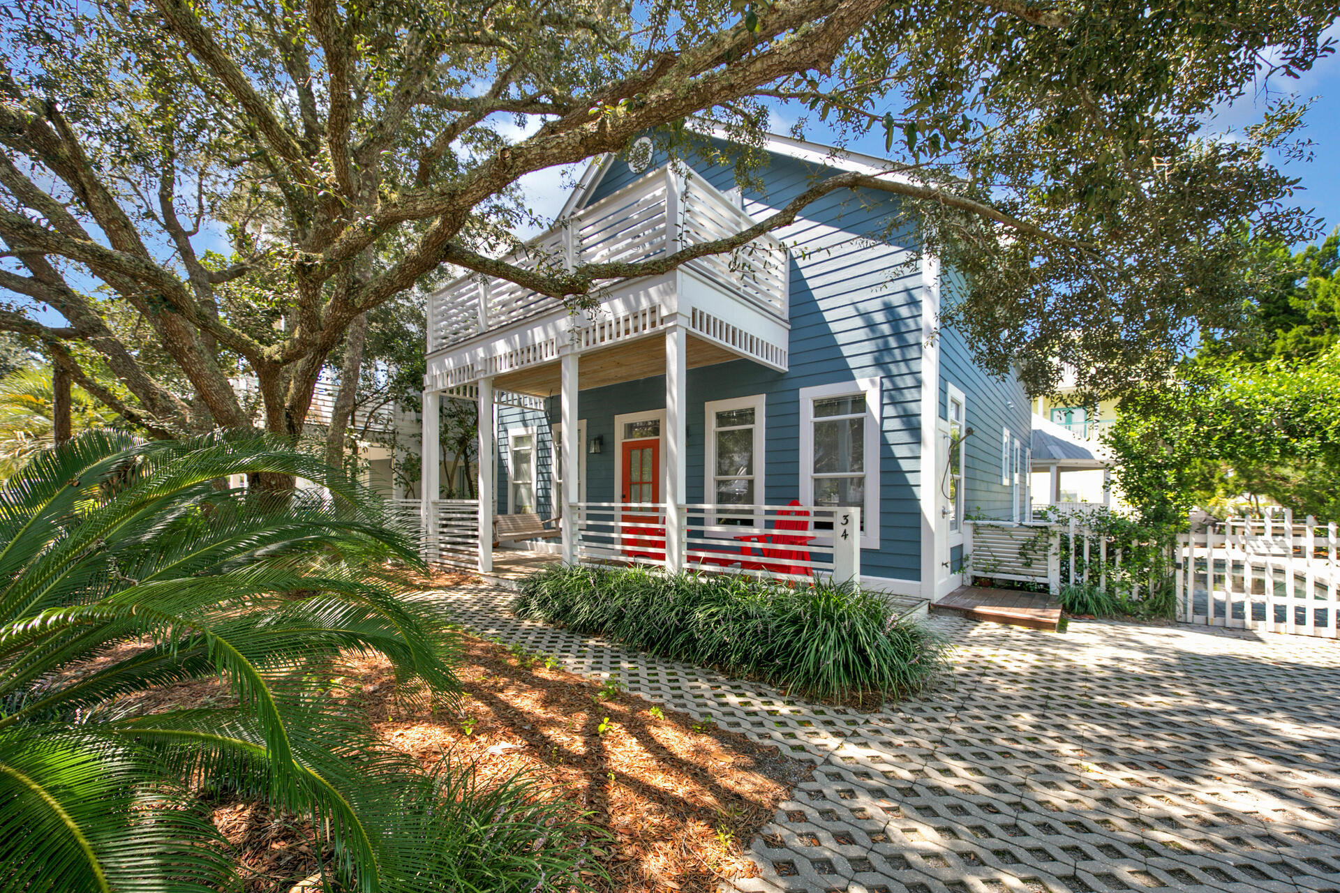 SUNRISE BEACH - Residential