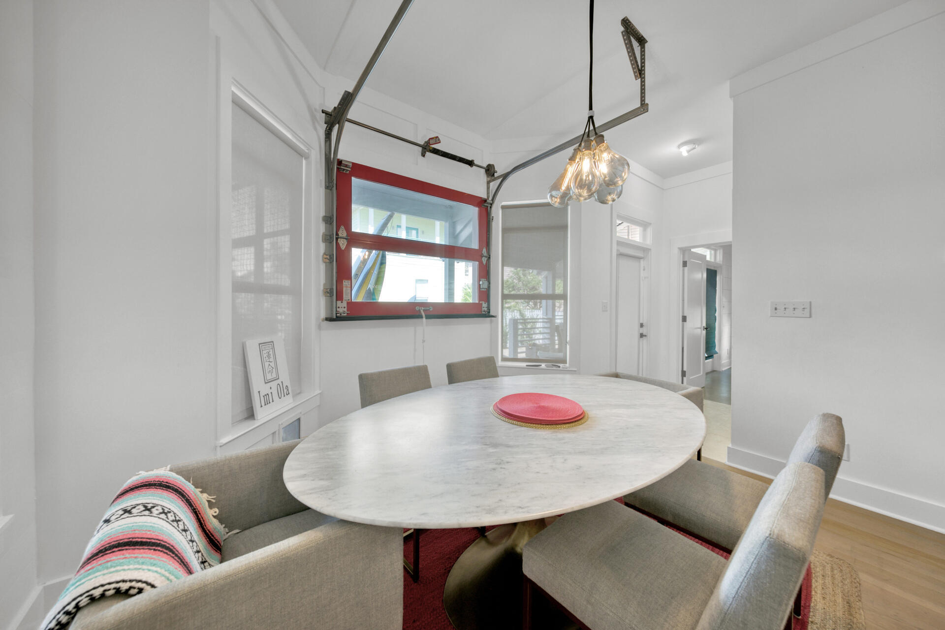 SUNRISE BEACH - Residential