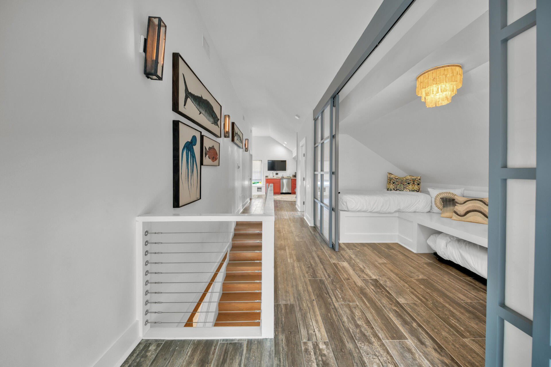 SUNRISE BEACH - Residential