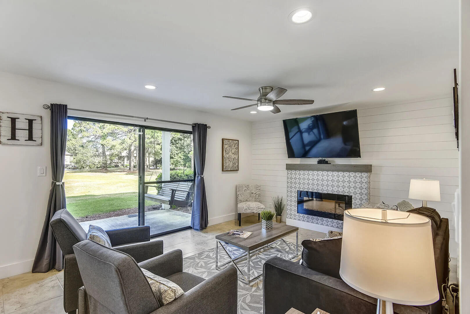 SEASCAPE CONDO GARDEN VILLA - Residential