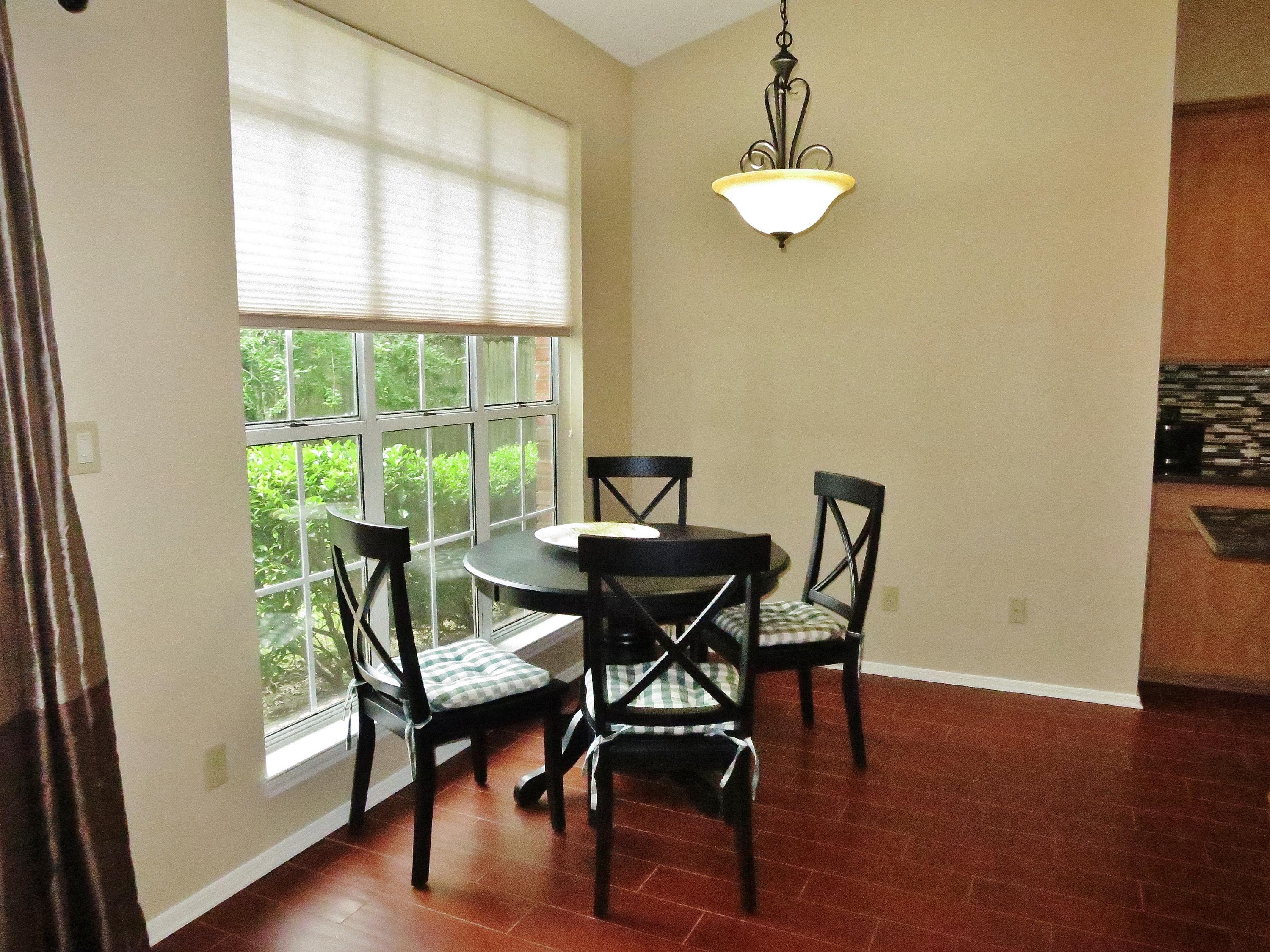 HIDDEN LAKES - Residential