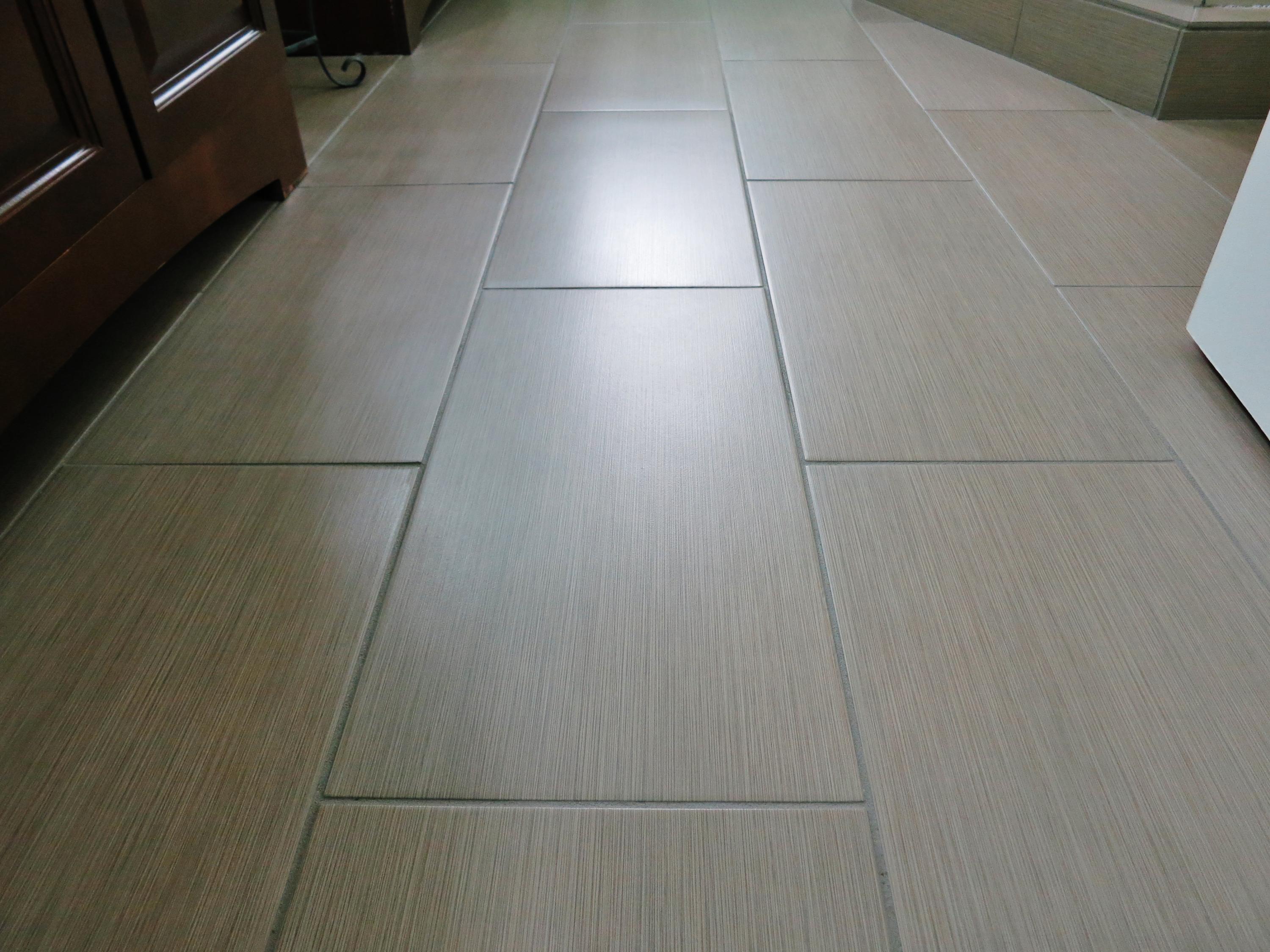 HIDDEN LAKES - Residential