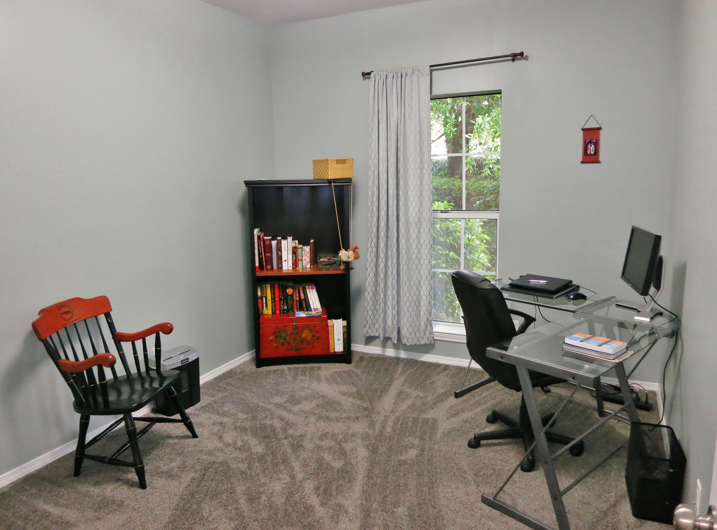 HIDDEN LAKES - Residential