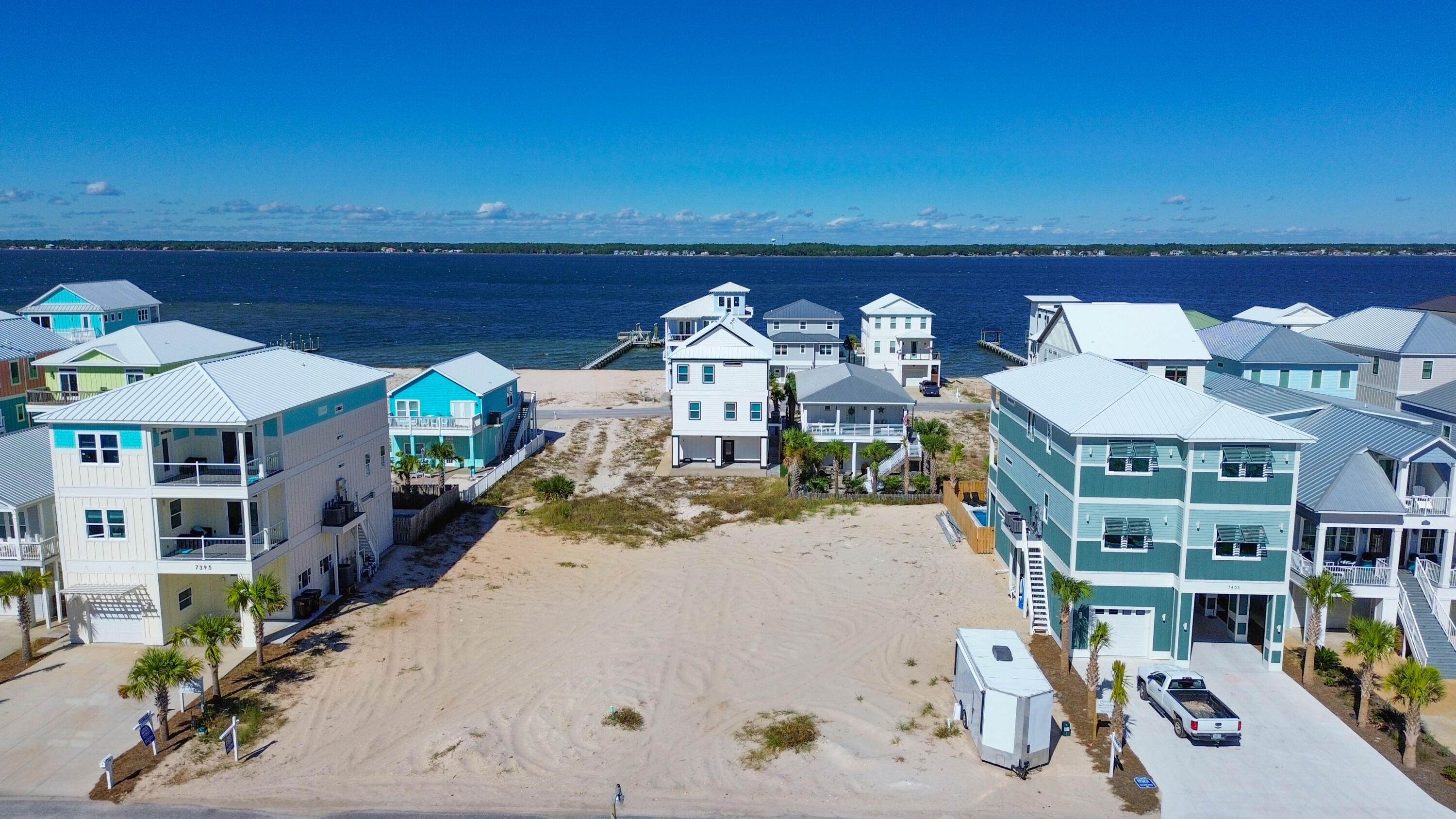 GRAND NAVARRE - Land