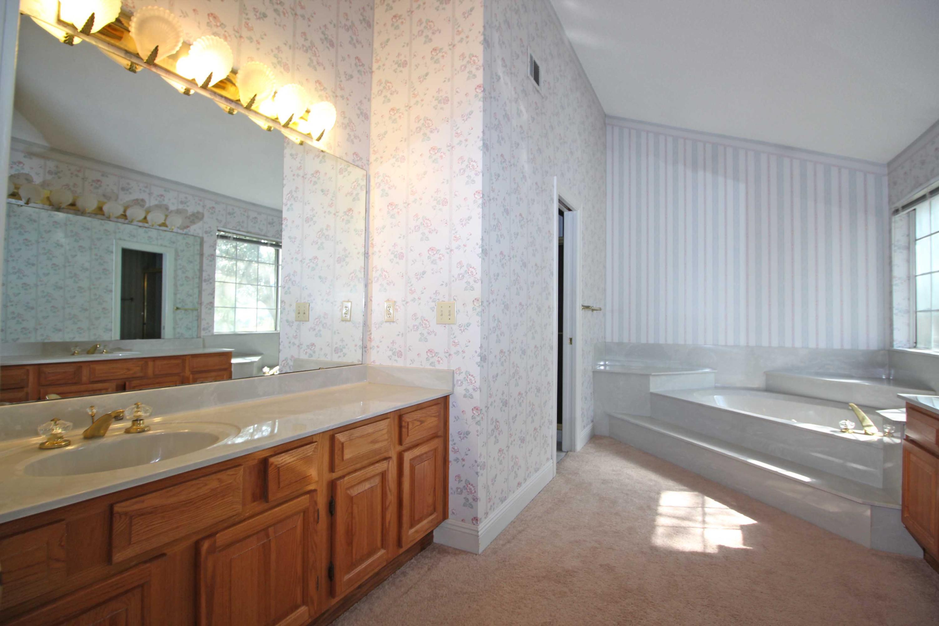 BAYOU POQUITO - Residential