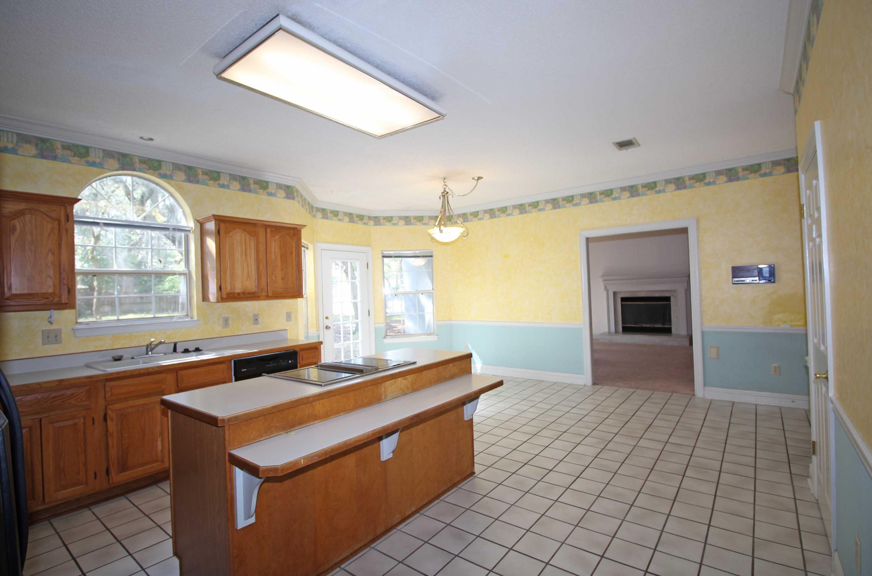 BAYOU POQUITO - Residential