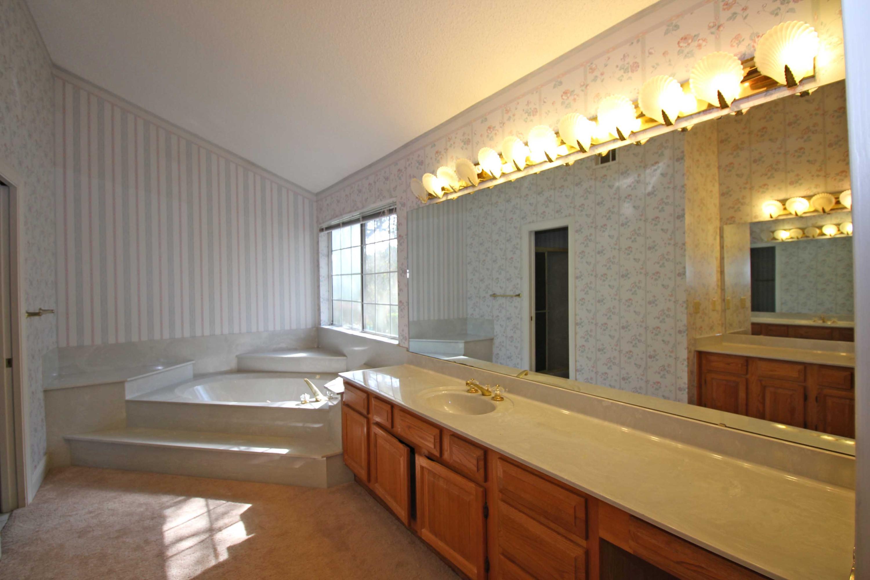 BAYOU POQUITO - Residential