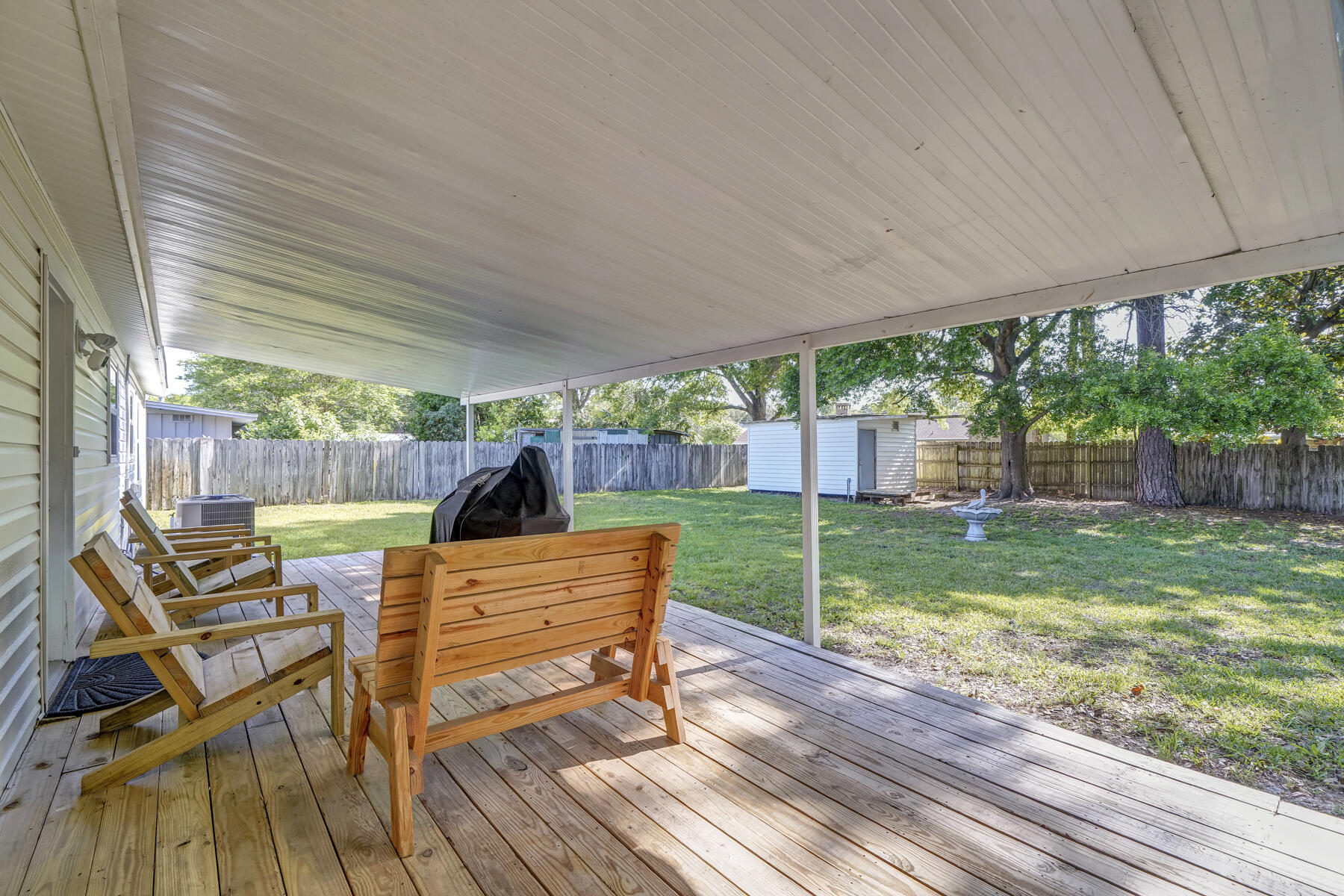 MARY ESTHER HEIGHTS - Residential