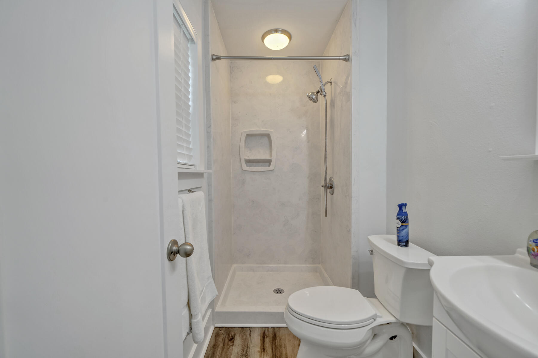 MARY ESTHER HEIGHTS - Residential