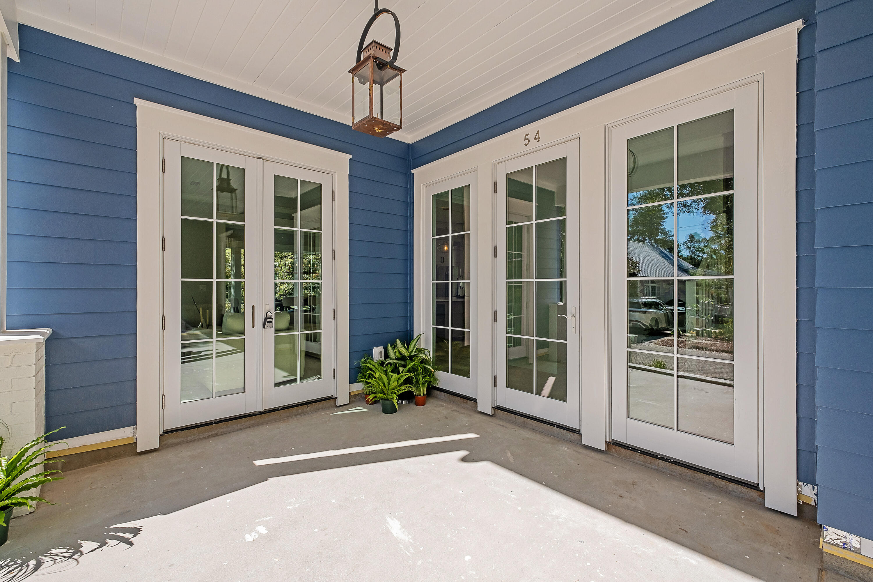 FOREST LAKES - Residential