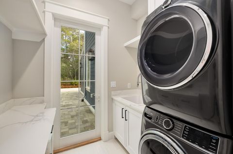 A home in Santa Rosa Beach