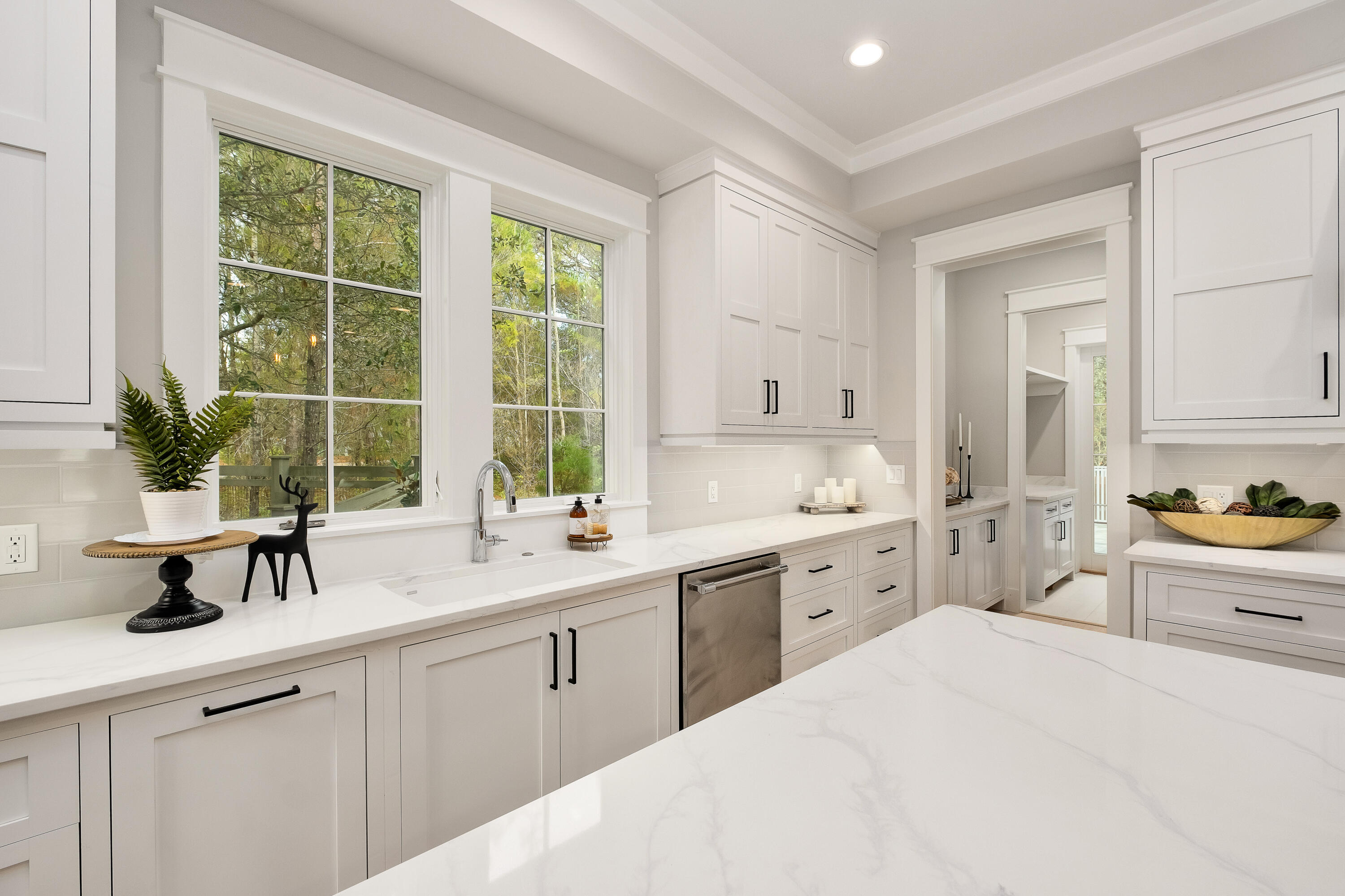 FOREST LAKES - Residential