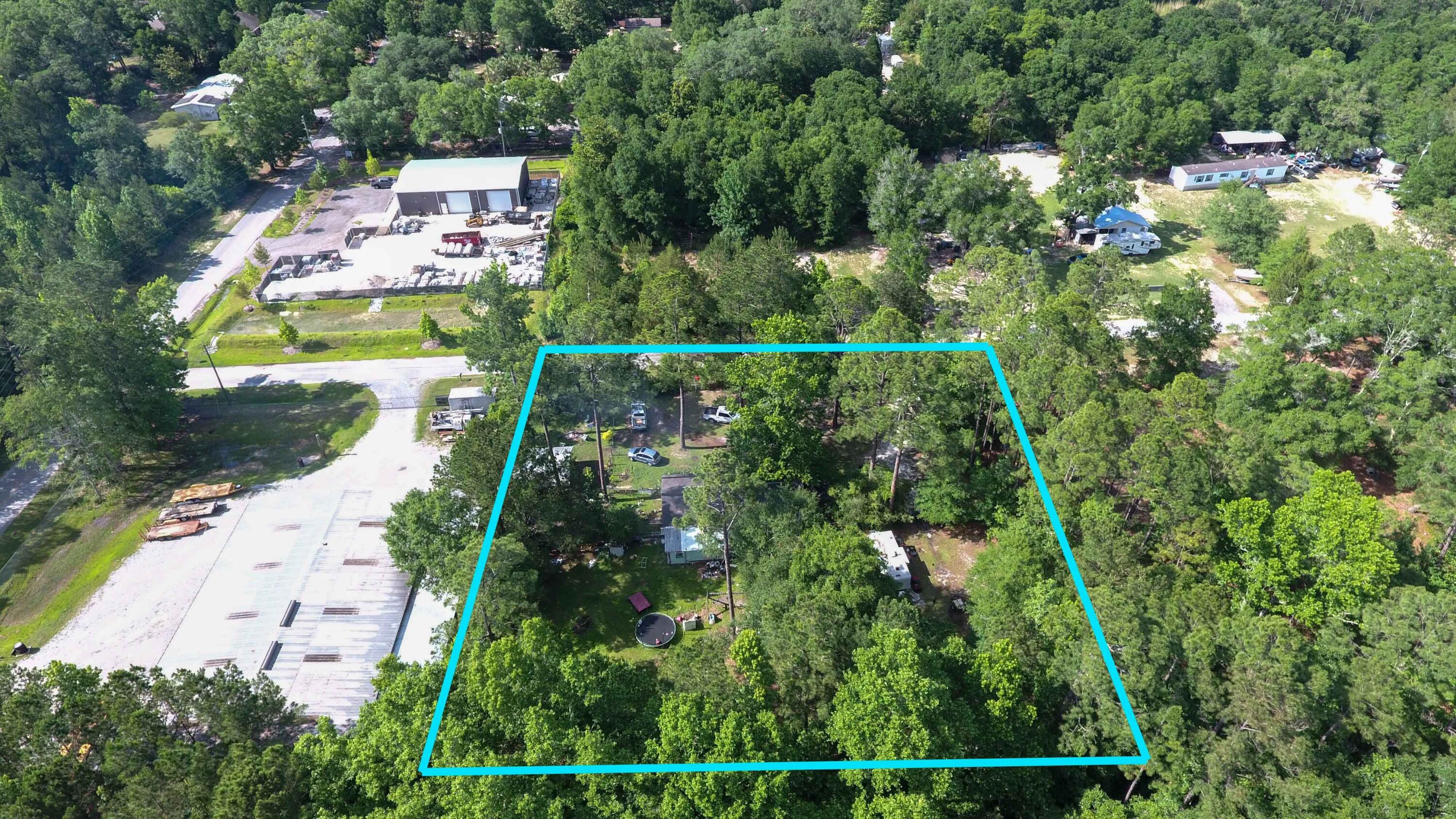 NO RECORDED SUBDIVISION - Residential