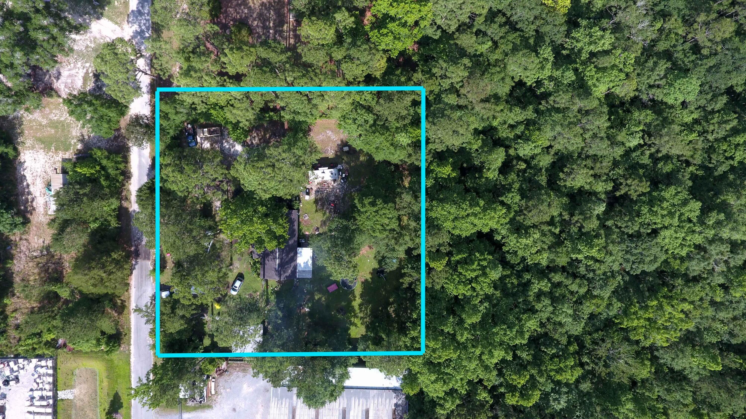 NO RECORDED SUBDIVISION - Residential