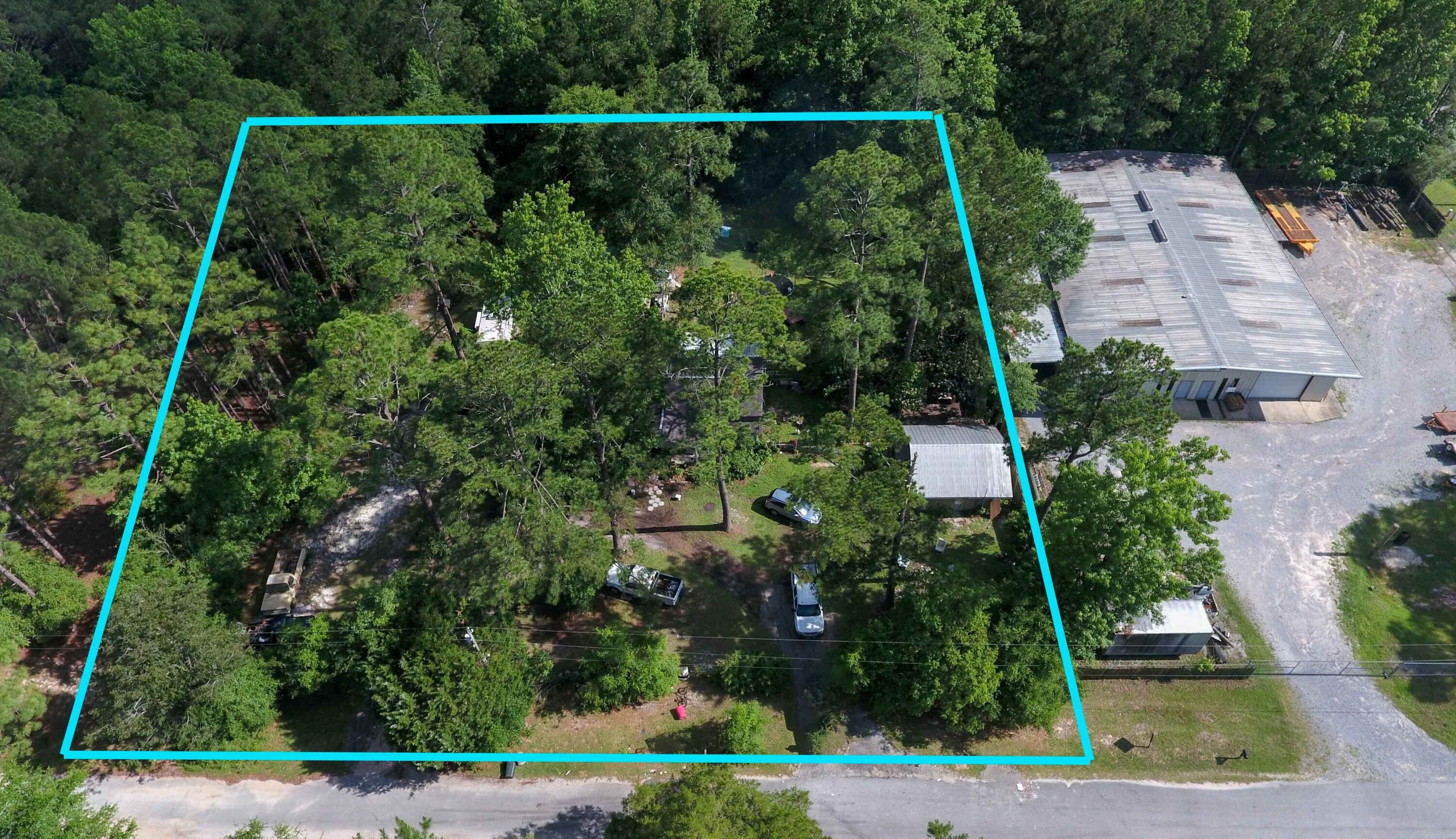 NO RECORDED SUBDIVISION - Residential