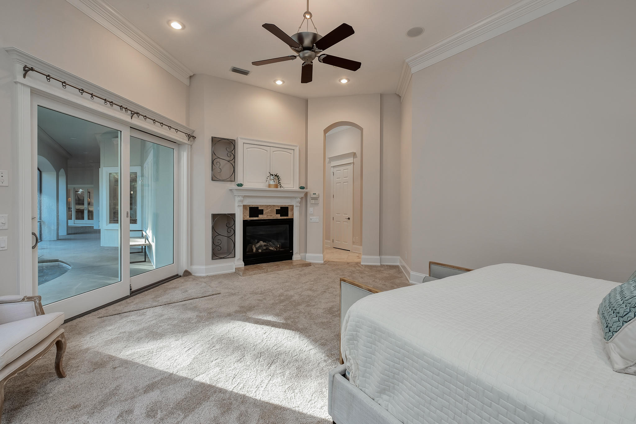 BURNT PINE - Residential