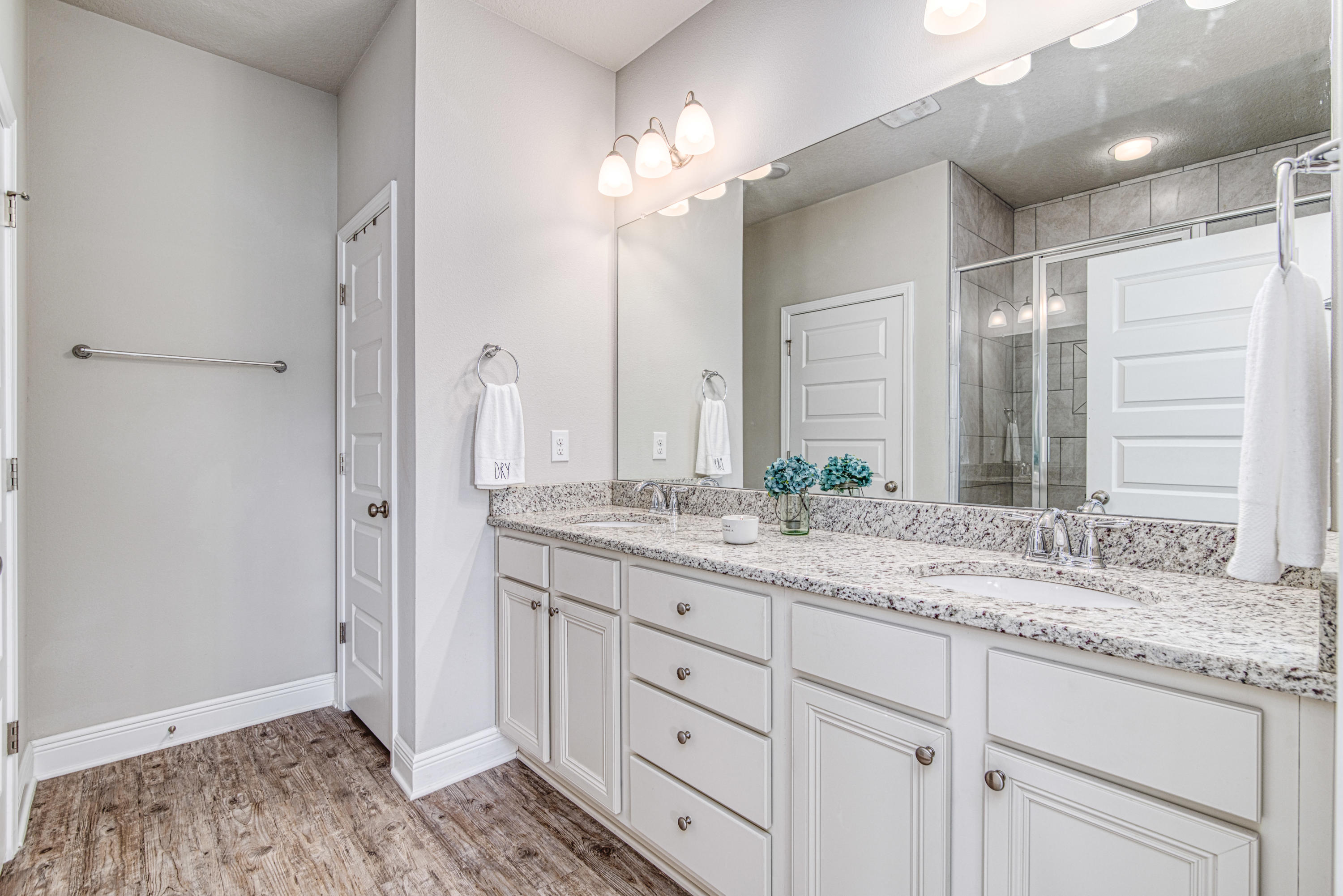 TREASURE ISLE ESTATES - Residential