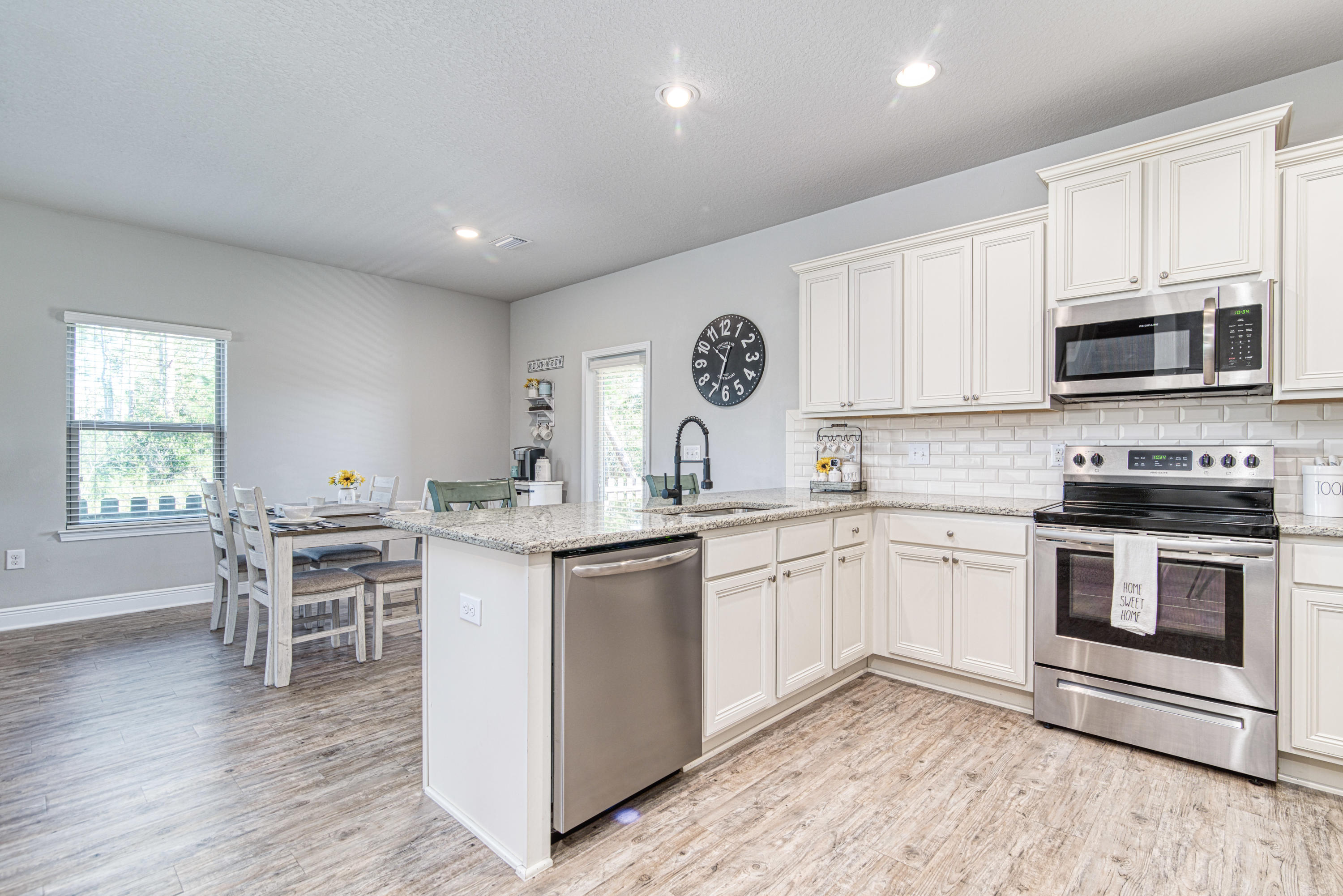 TREASURE ISLE ESTATES - Residential