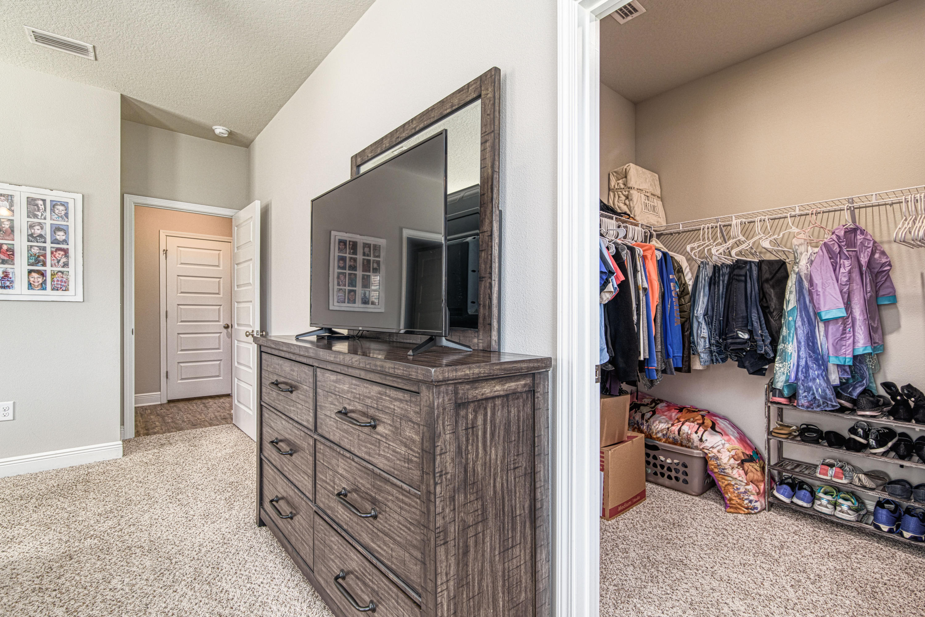 TREASURE ISLE ESTATES - Residential