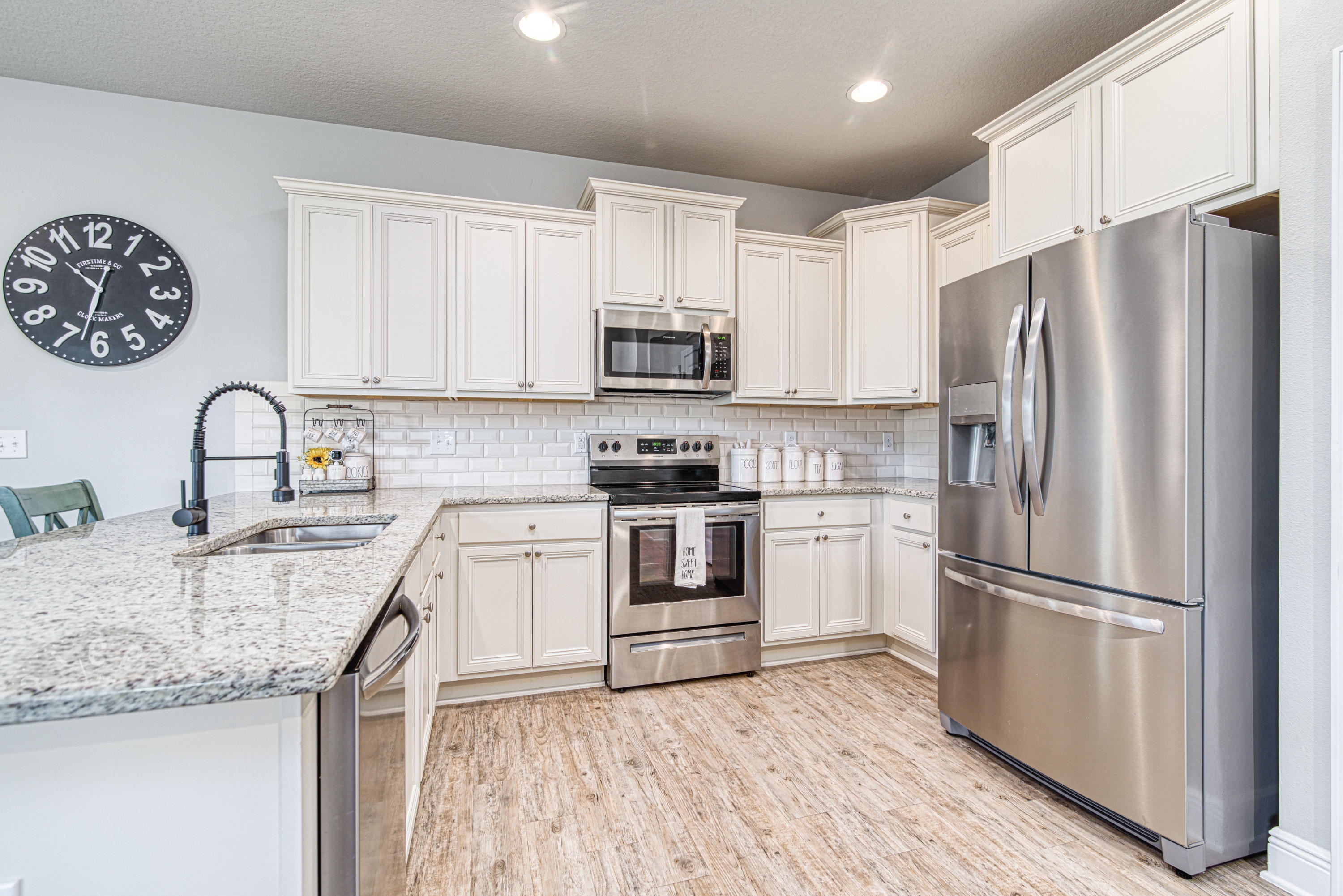 TREASURE ISLE ESTATES - Residential