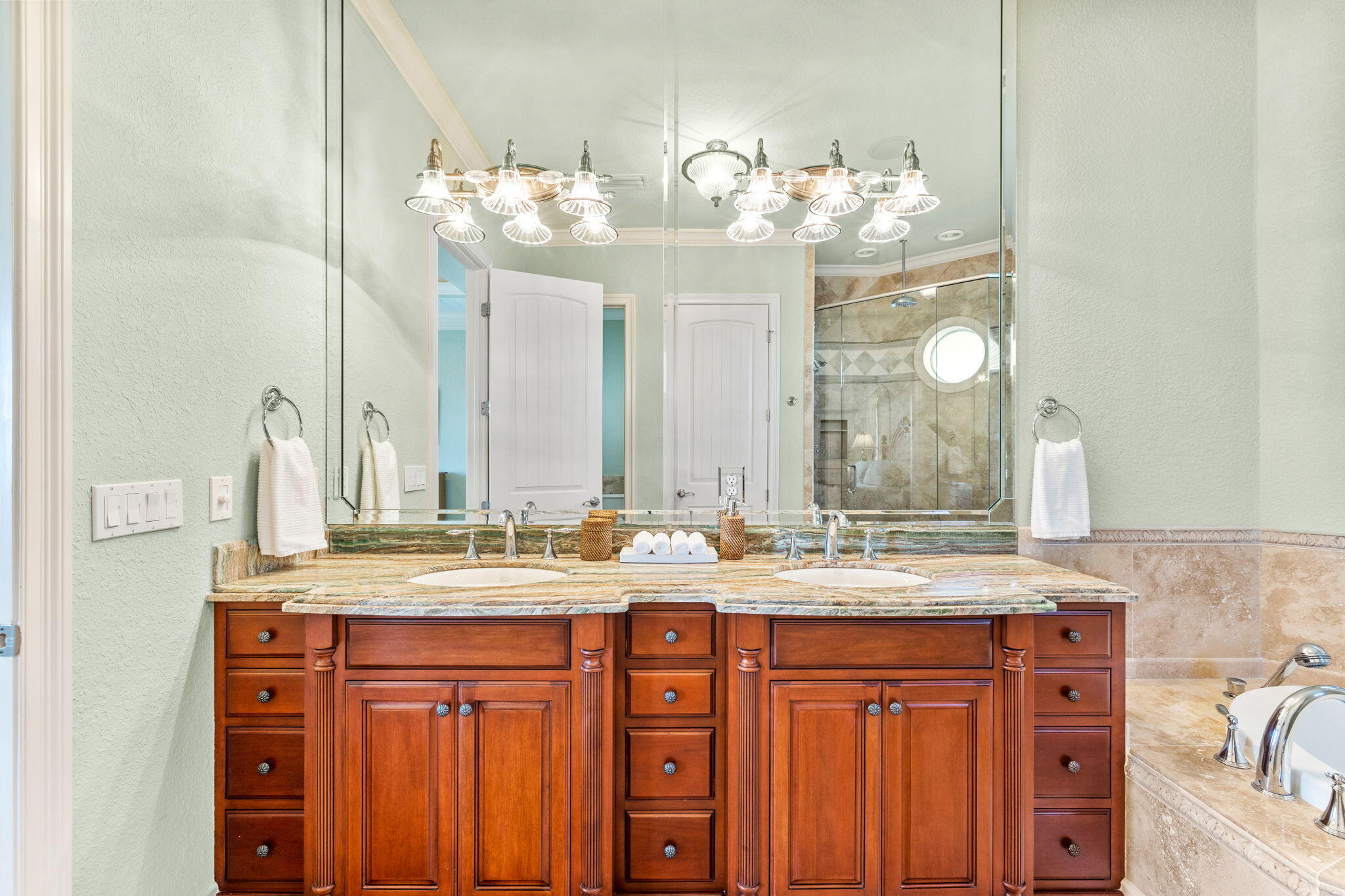 Avalon Beach Estates - Residential