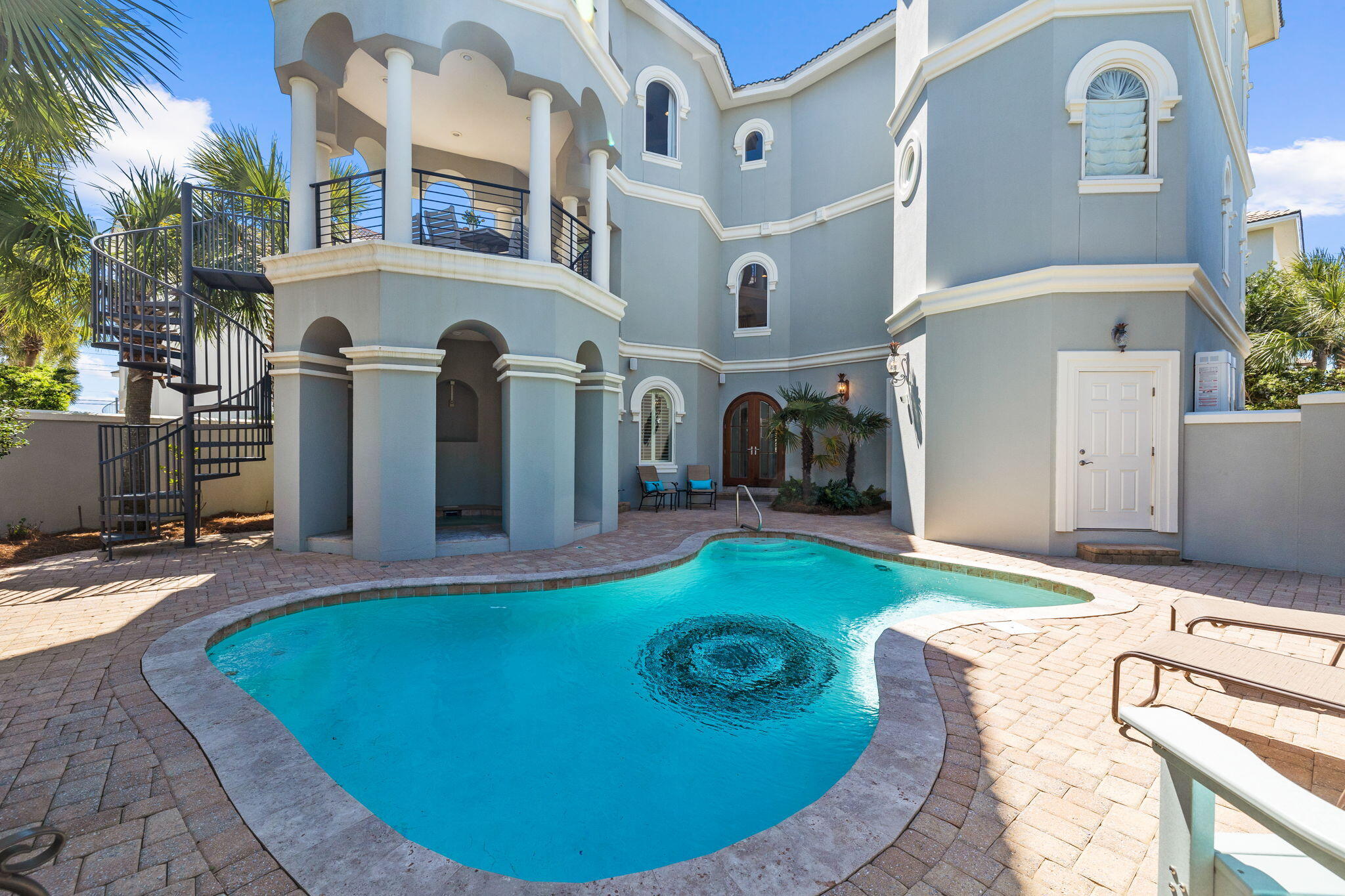 Avalon Beach Estates - Residential