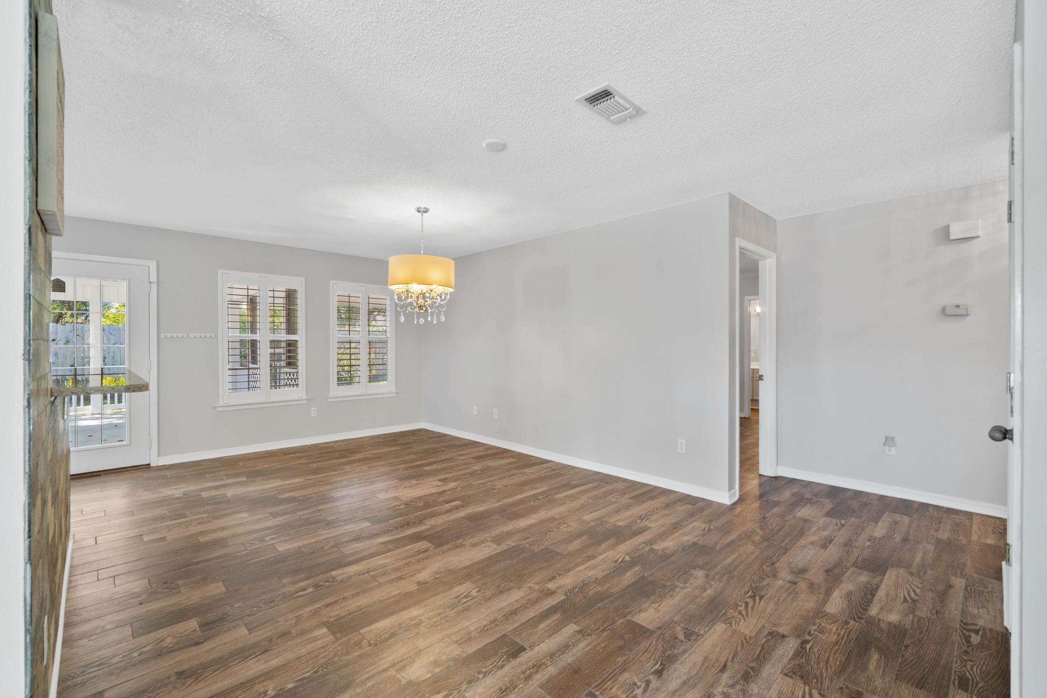 HOLIDAY SHORES EST 4TH ADDN - Residential