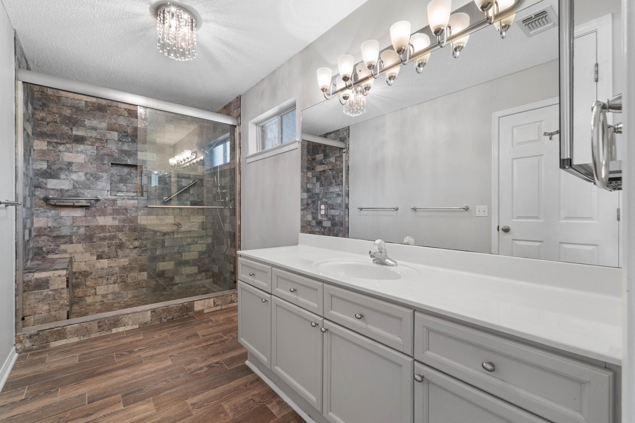 HOLIDAY SHORES EST 4TH ADDN - Residential