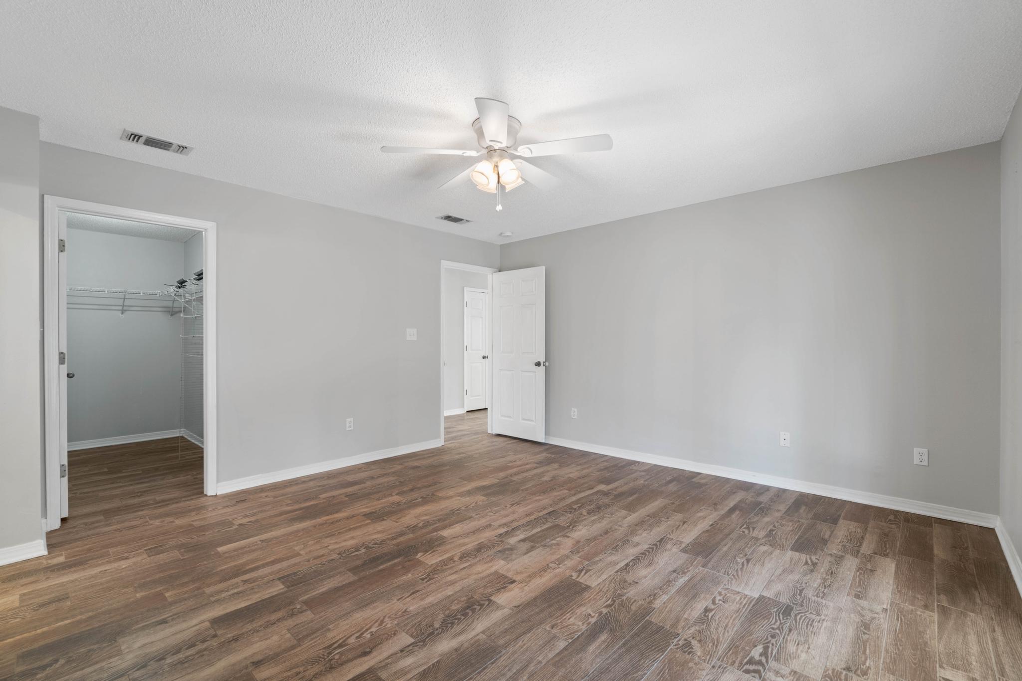 HOLIDAY SHORES EST 4TH ADDN - Residential