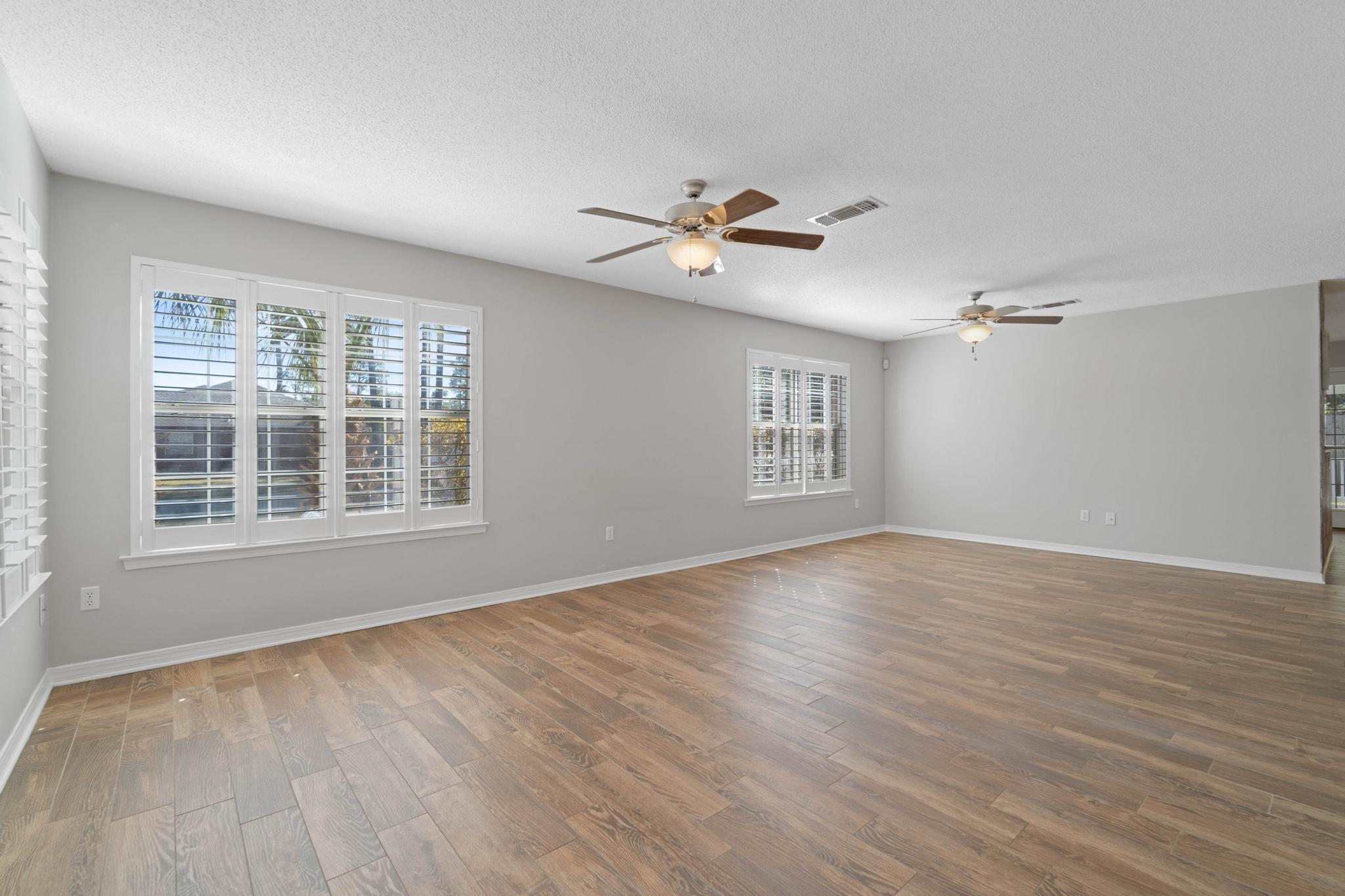 HOLIDAY SHORES EST 4TH ADDN - Residential