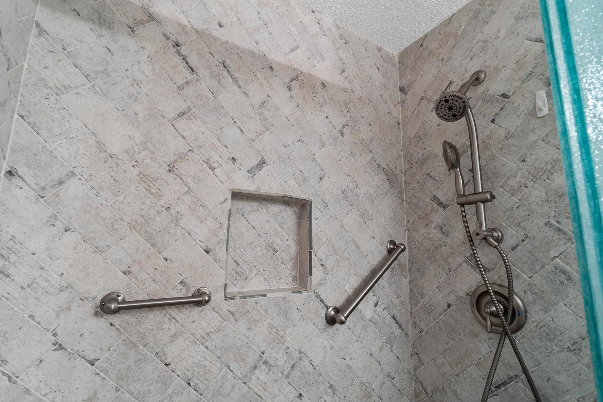 HOLIDAY SHORES EST 4TH ADDN - Residential