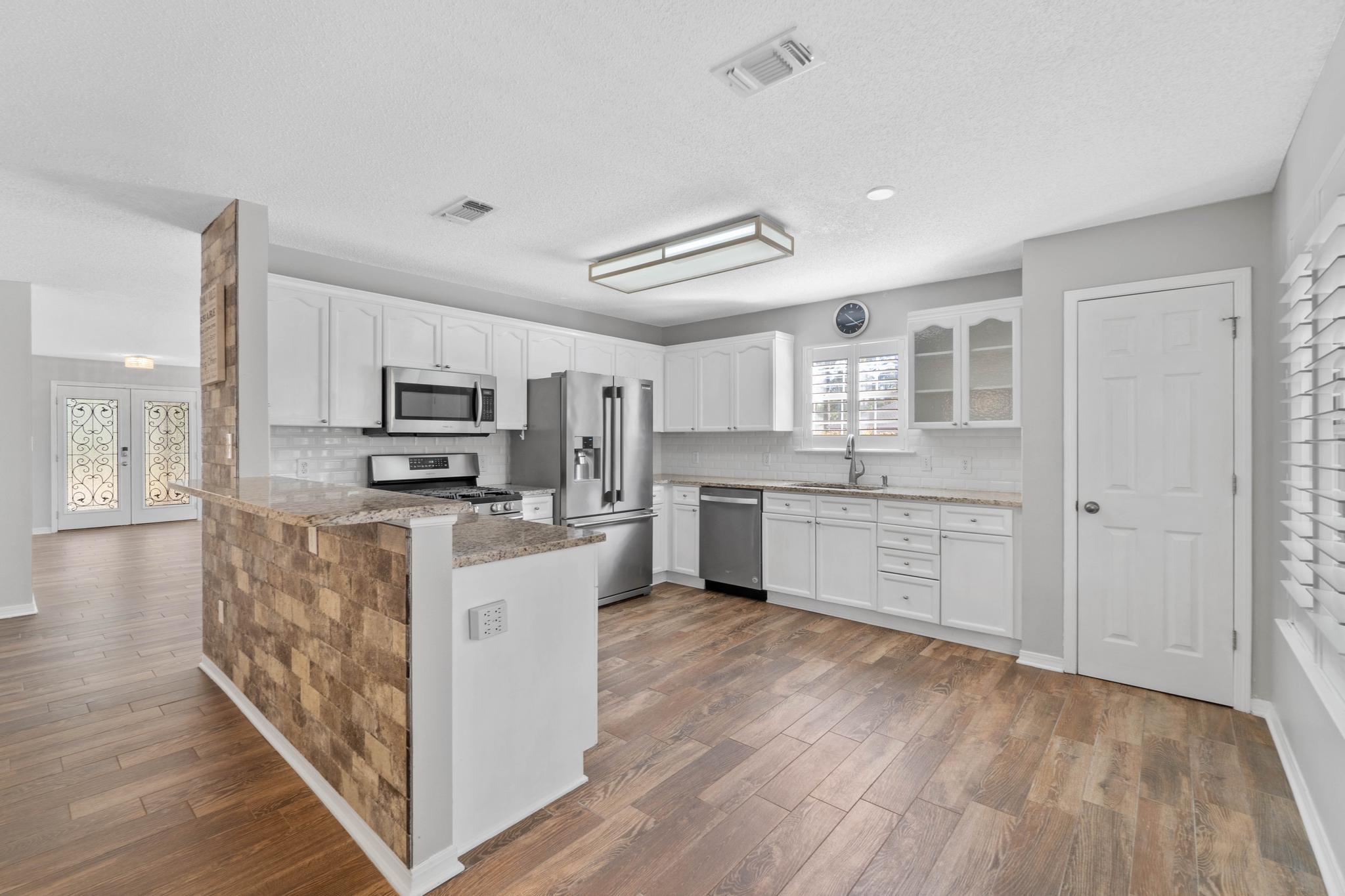 HOLIDAY SHORES EST 4TH ADDN - Residential