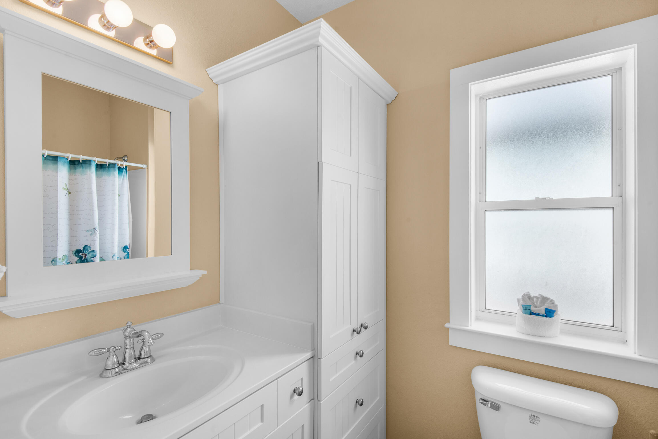 COTTAGE RETREAT - Residential