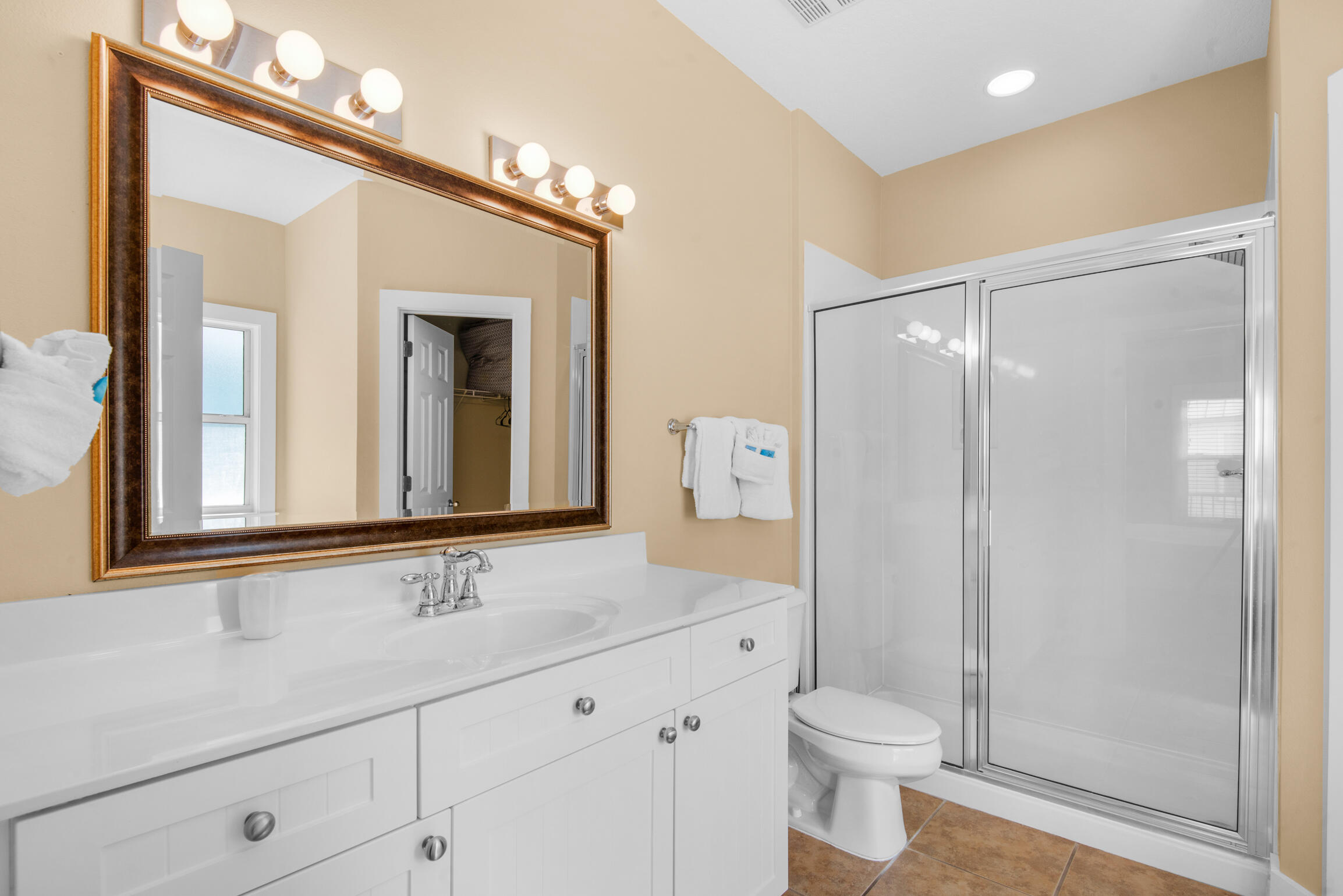 COTTAGE RETREAT - Residential